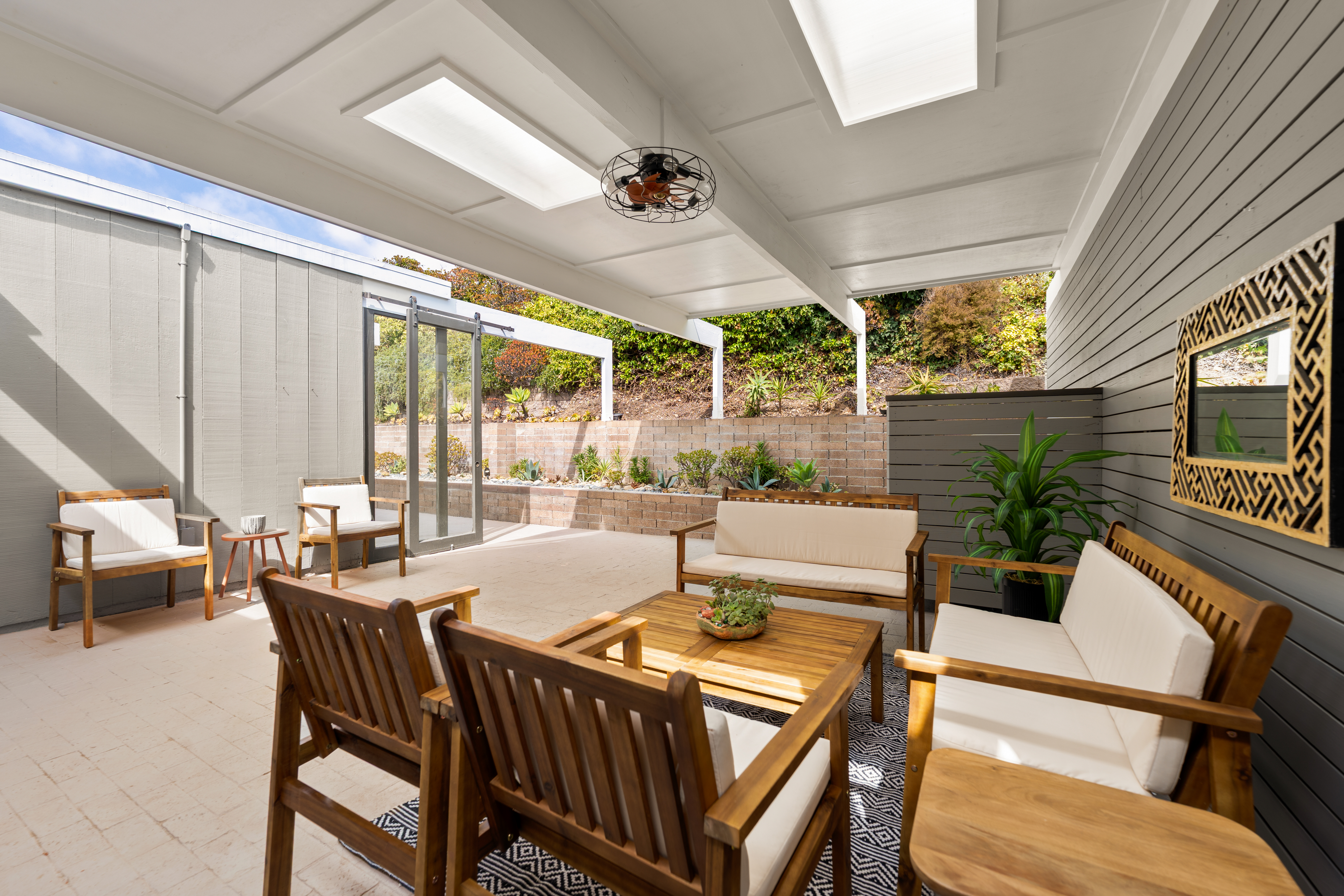  2897 Grove Street, Ventura, CA 93003 - 物件實景