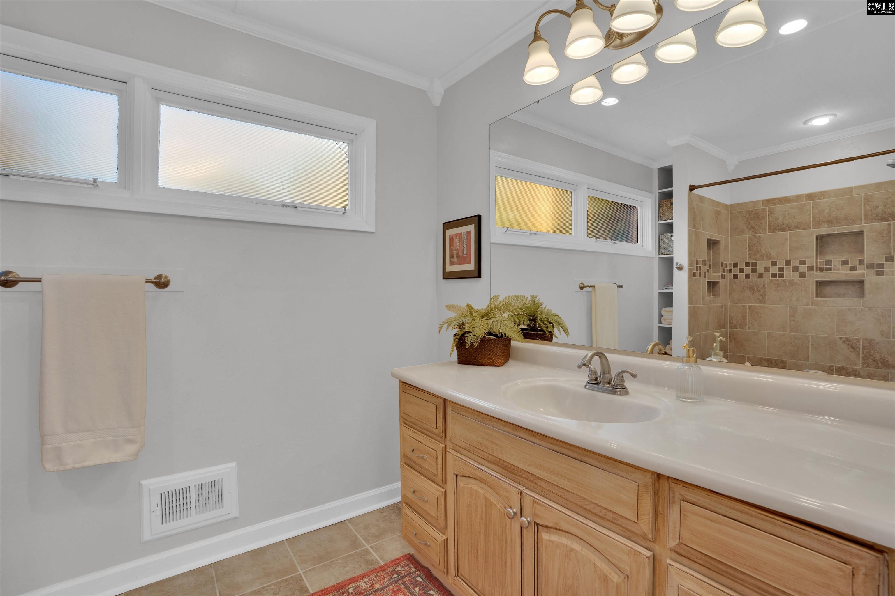 Columbia, South Carolina, 29206, United States, 4 Bedrooms Bedrooms, ,3 BathroomsBathrooms,Residential,For Sale,1933283