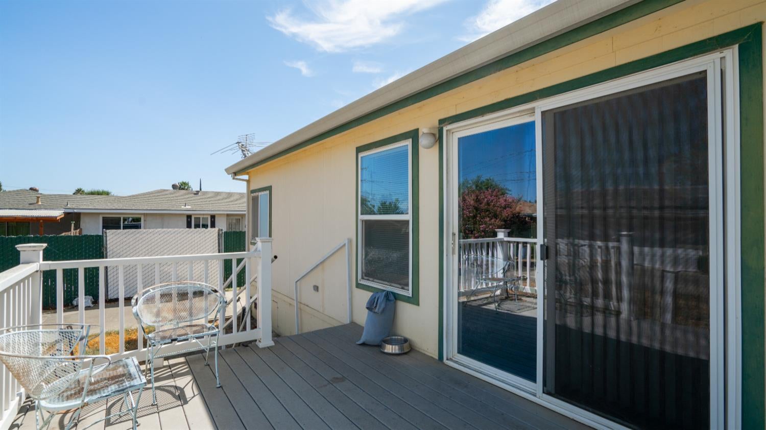 Esparto, California, 95627, United States, 3 Bedrooms Bedrooms, ,2 BathroomsBathrooms,Residential,For Sale,1942062