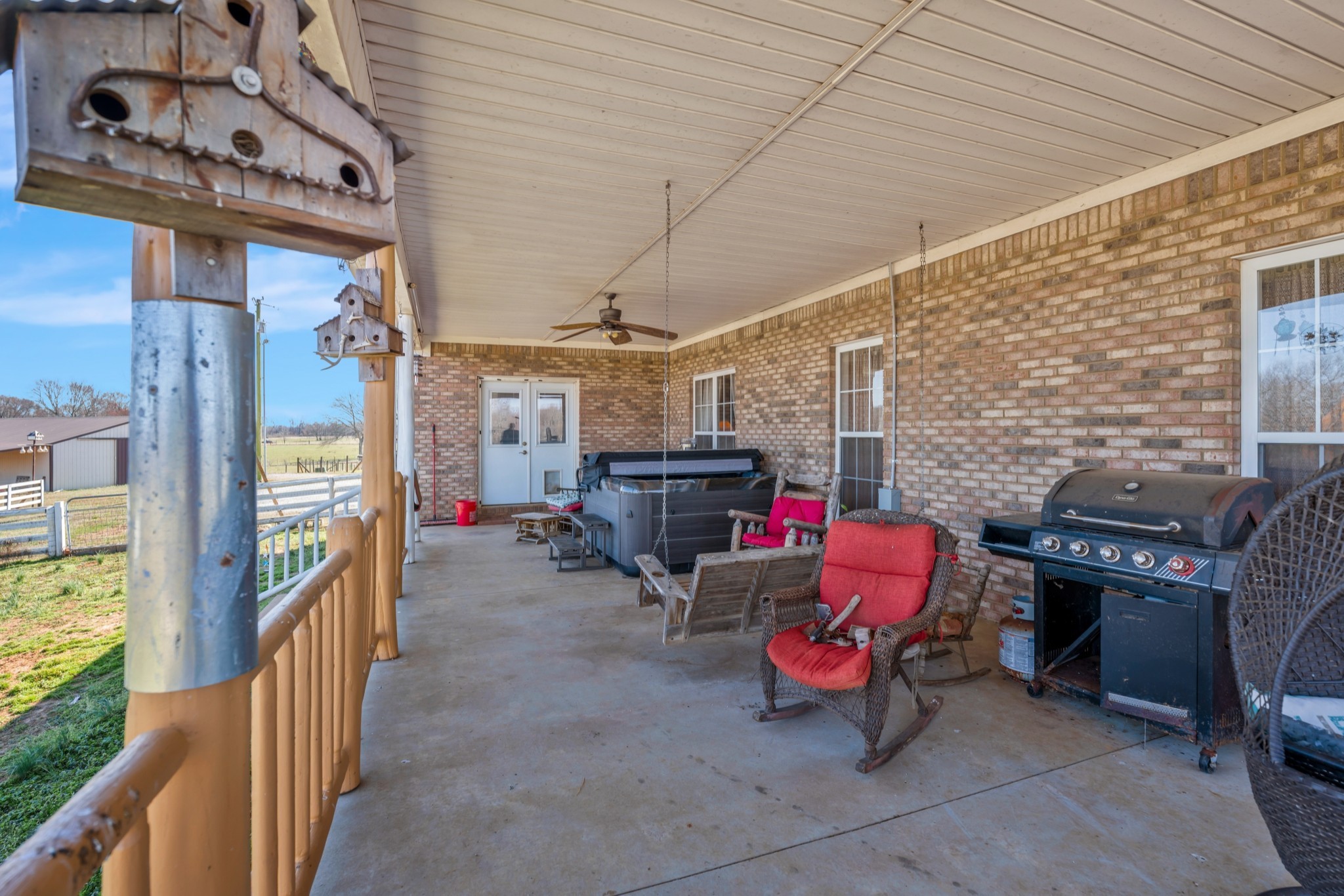 Lawrenceburg, Tennessee, 38464, United States, 3 Bedrooms Bedrooms, ,2 BathroomsBathrooms,Residential,For Sale,1940274