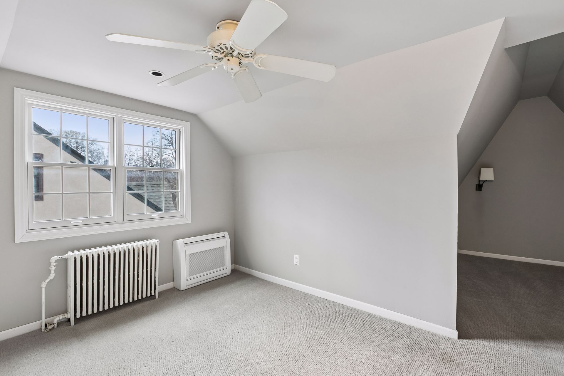  Renovated Tudor in the Heart of Linden Hills - 物件實景