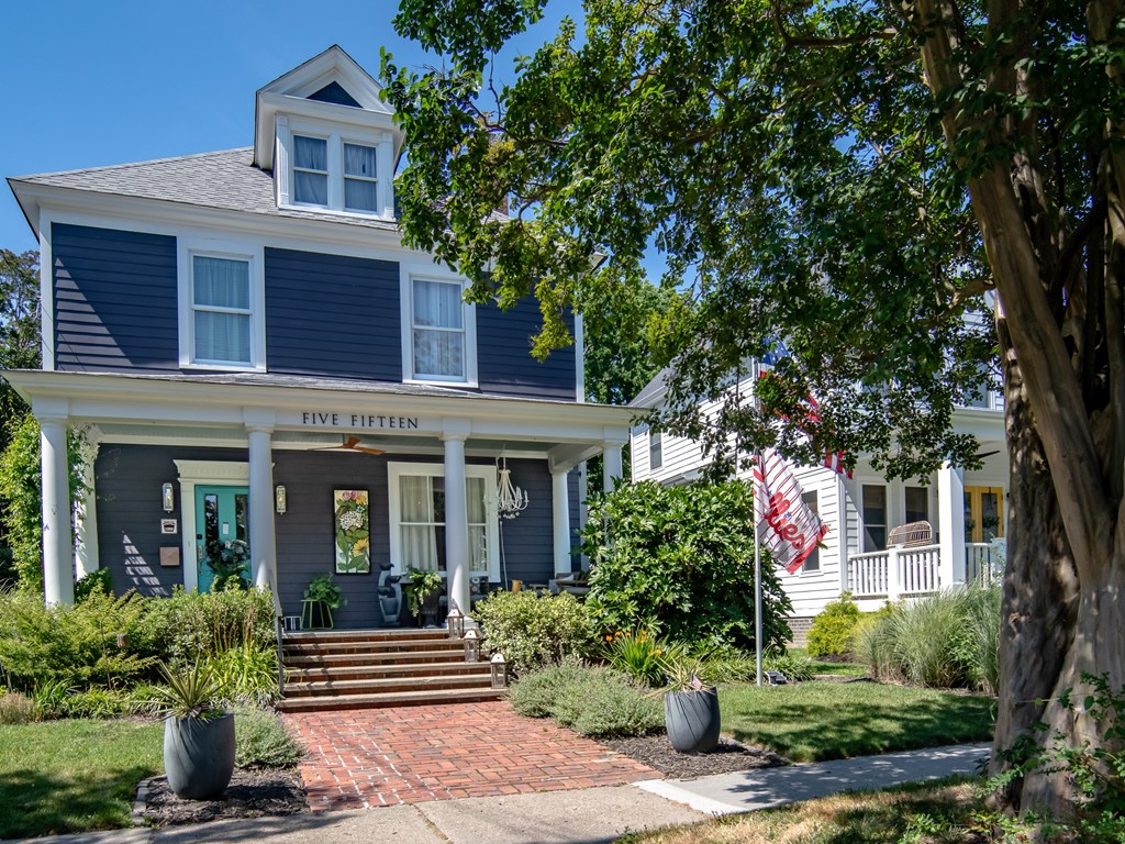 Cape Charles, Virginia, 23310, United States, 3 Bedrooms Bedrooms, ,3 BathroomsBathrooms,Residential,For Sale,1875371