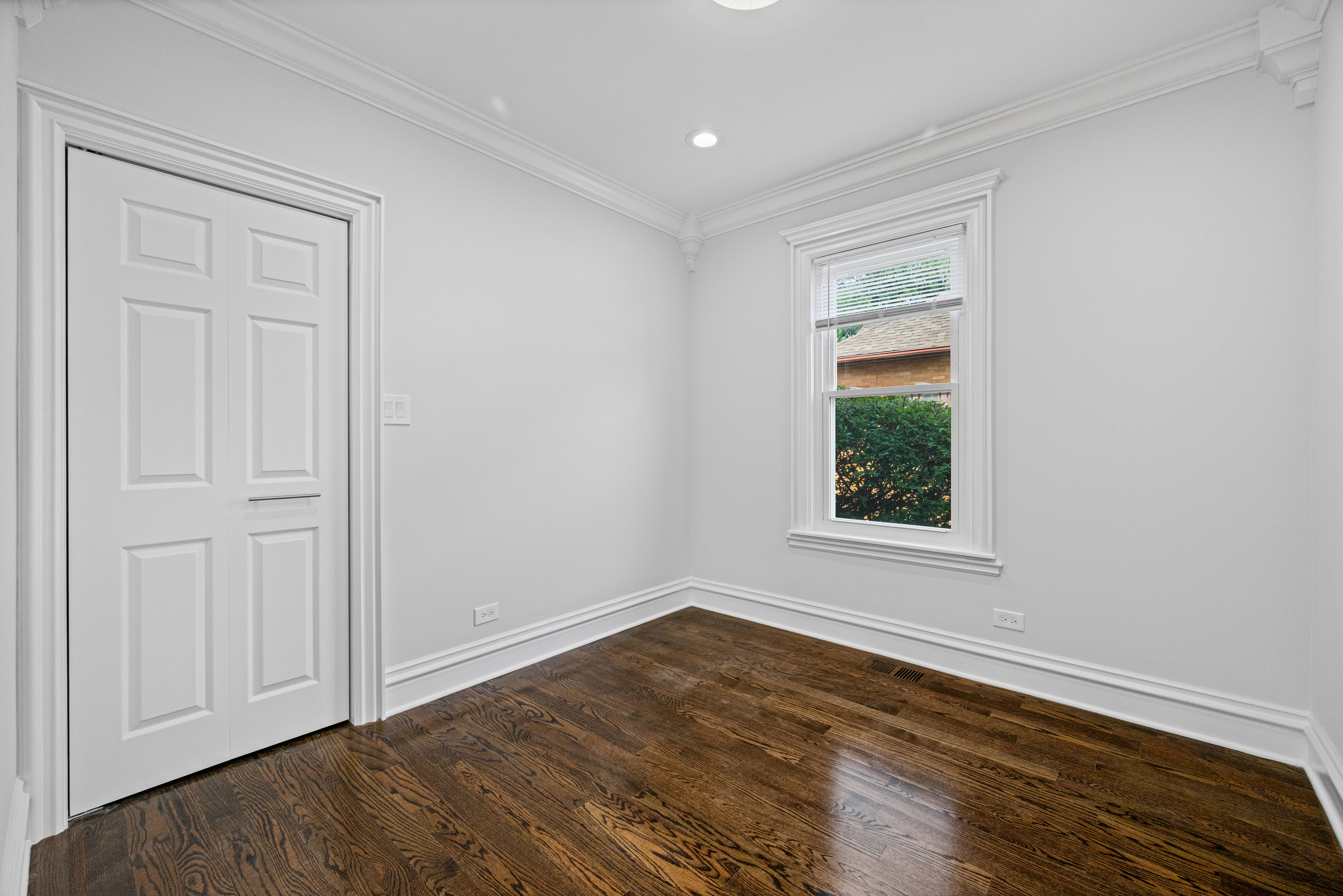  This Newly Rehabbed House has Been Completely Re-Done Top to Bottom - 物件實景