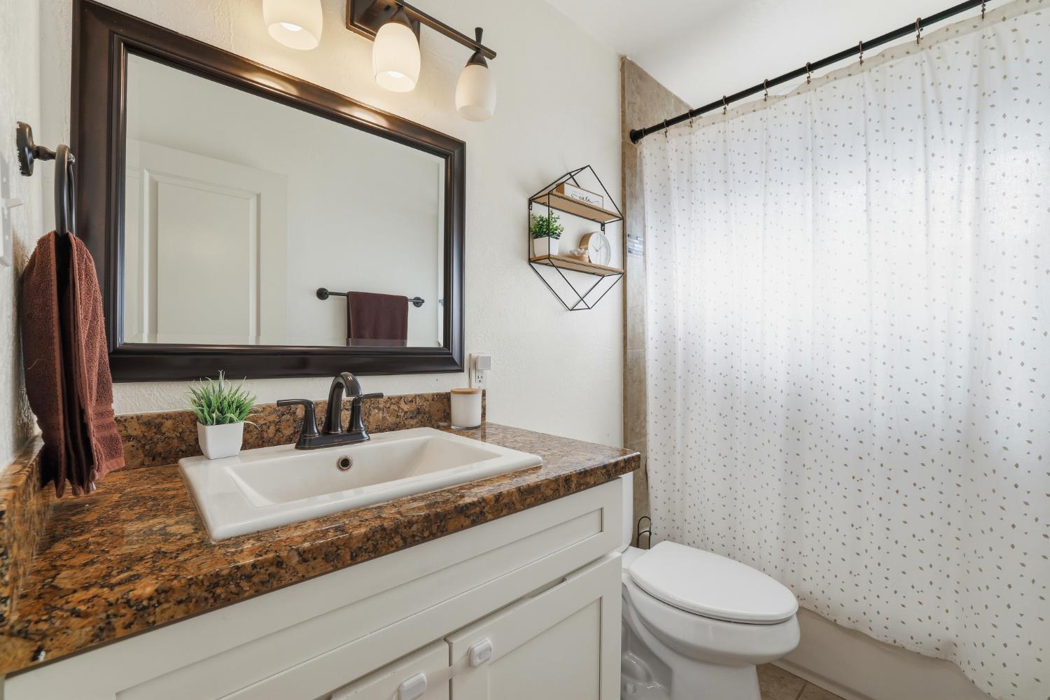 Sacramento, California, 95864, United States, 3 Bedrooms Bedrooms, ,2 BathroomsBathrooms,Residential,For Sale,2010336