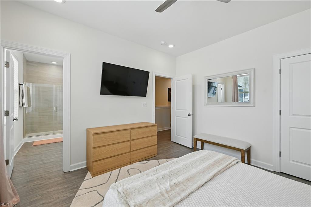 Norfolk Va, Virginia, 23518, United States, 2 Bedrooms Bedrooms, ,3 BathroomsBathrooms,Residential,For Sale,1866768