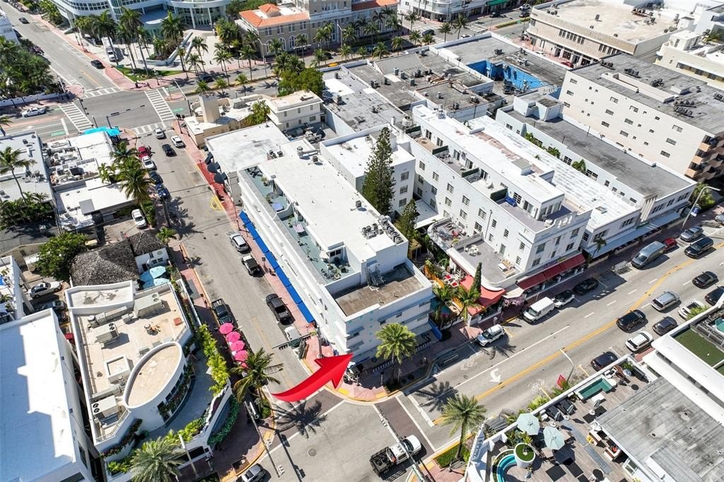 Miami Beach, Florida, 33139, United States, 2 Bedrooms Bedrooms, ,2 BathroomsBathrooms,Residential,For Sale,1923185