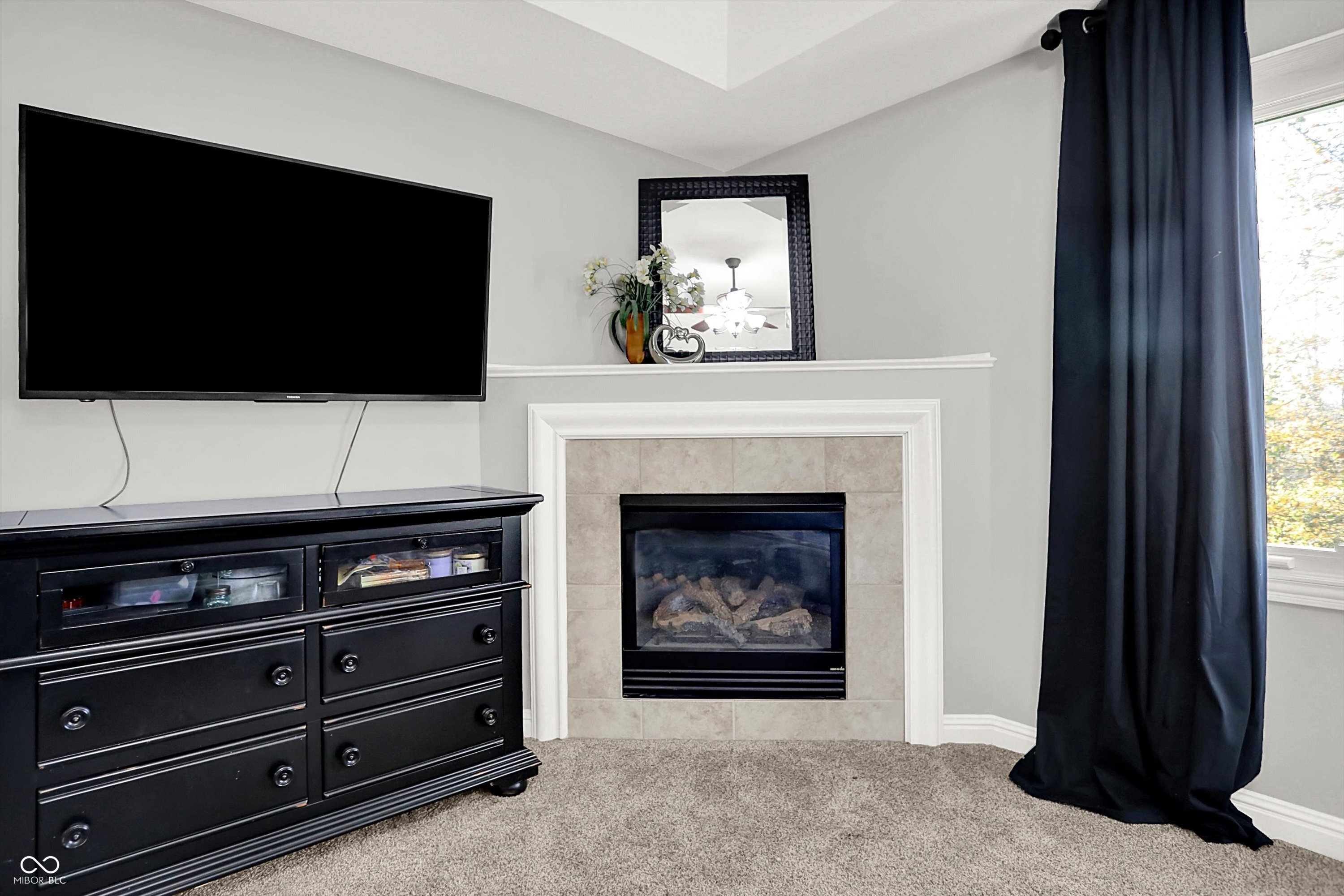 Fishers, Indiana, 46037, United States, 6 Bedrooms Bedrooms, ,5 BathroomsBathrooms,Residential,For Sale,1992348