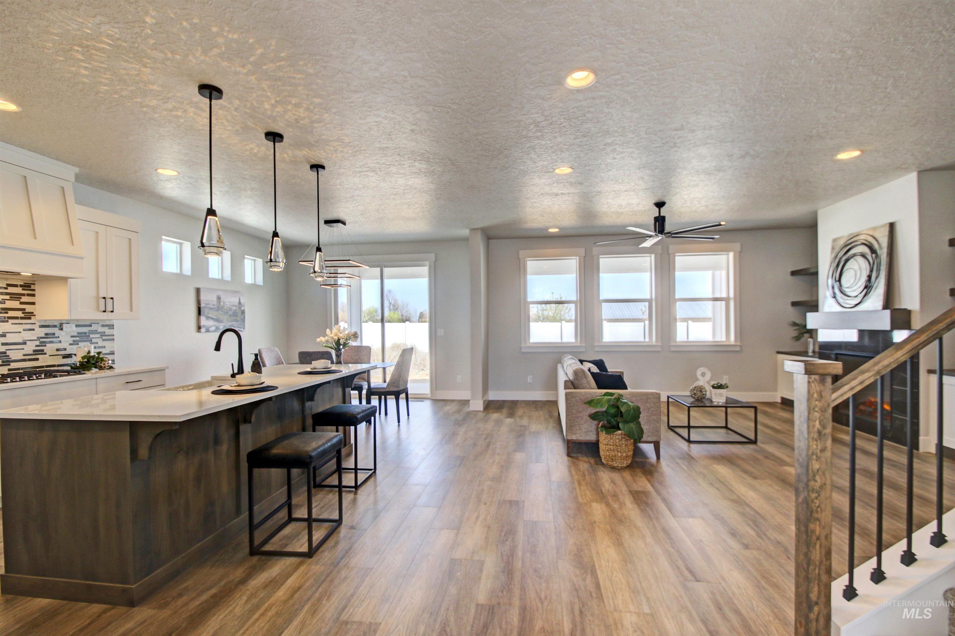 Meridian, Idaho, 83642, United States, 4 Bedrooms Bedrooms, ,3 BathroomsBathrooms,Residential,For Sale,1767923