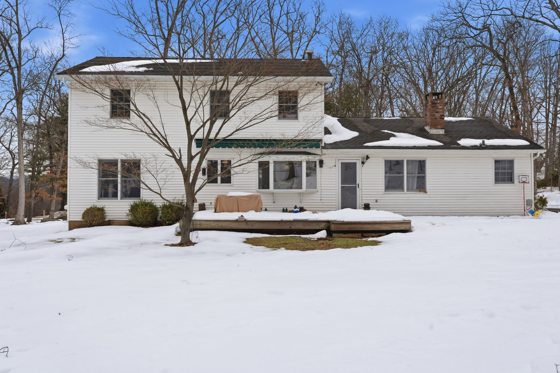  Buckberg Mountain Colonial - 物件實景