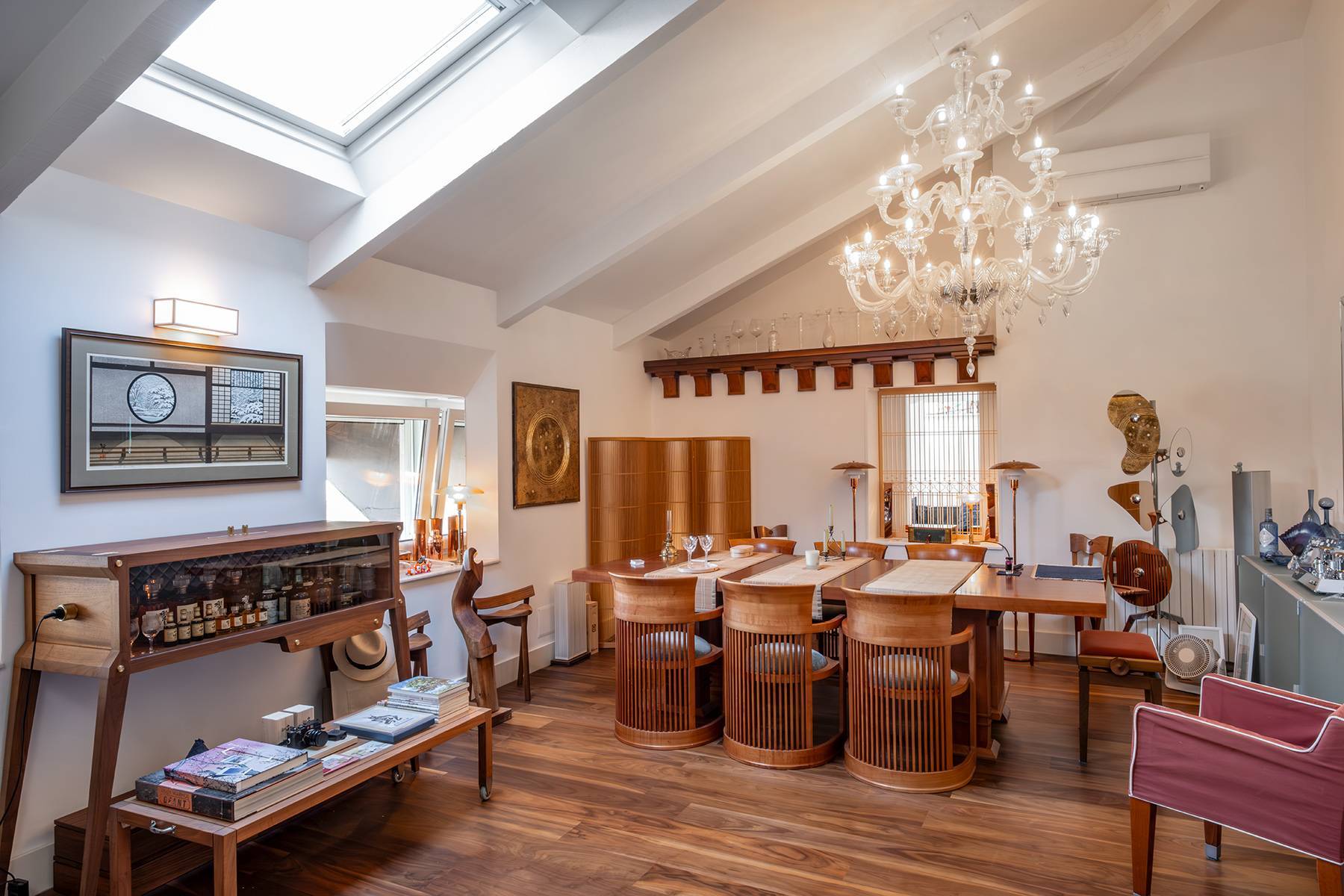 Elegant apartment with a terrace in a historic villa - 物件實景