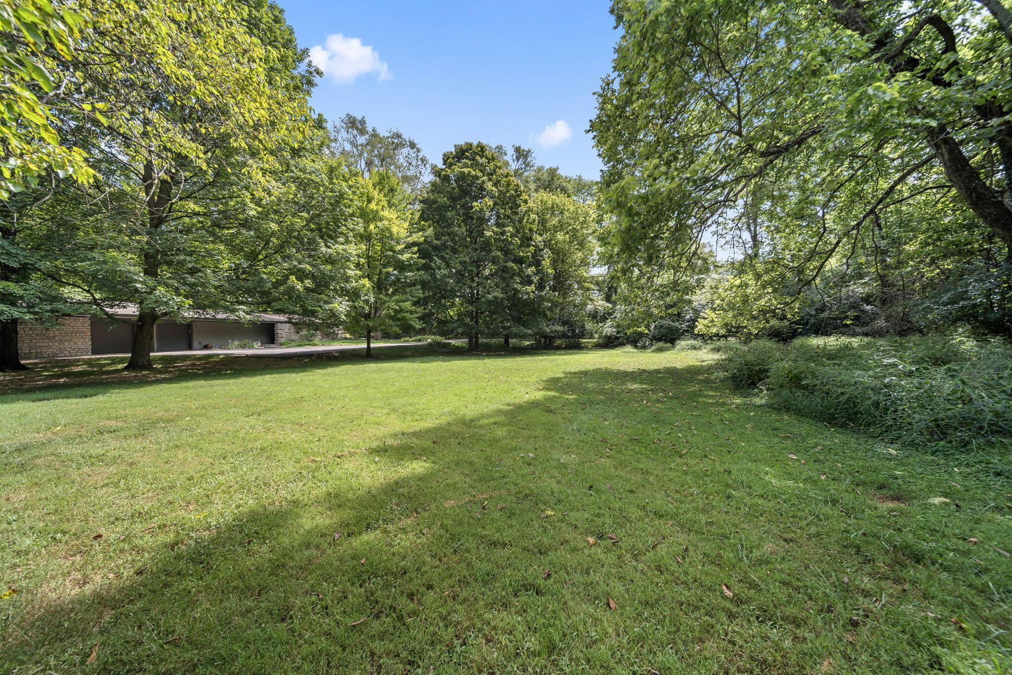 Columbus, Ohio, 43221, United States, 3 Bedrooms Bedrooms, ,4 BathroomsBathrooms,Residential,For Sale,1951333