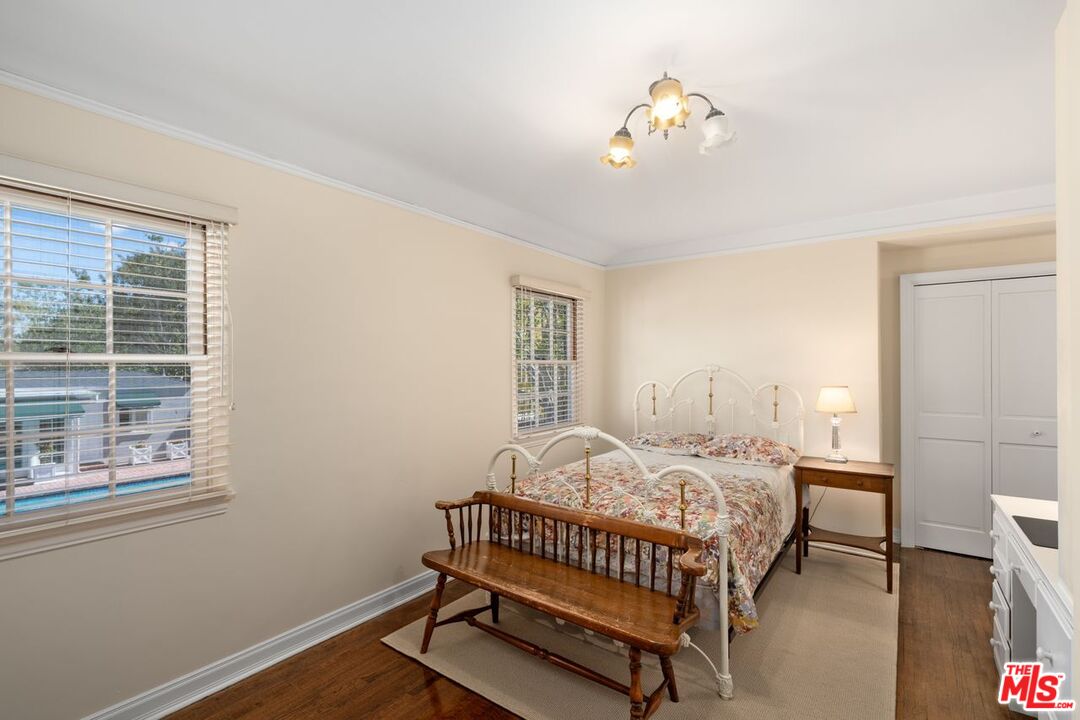 Los Angeles, California, 90024, United States, 6 Bedrooms Bedrooms, ,6 BathroomsBathrooms,Residential,For Sale,1925414