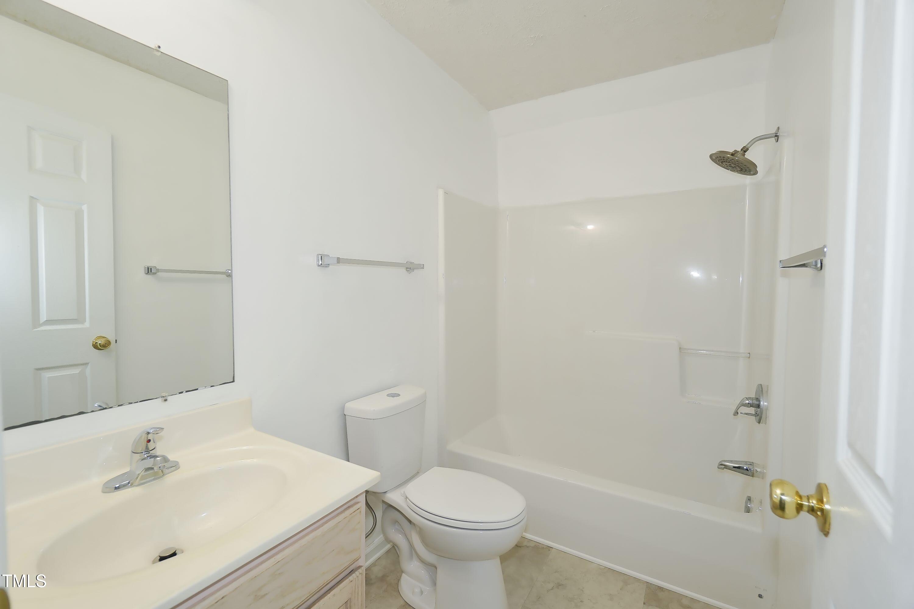 Hillsborough, North Carolina, 27278, United States, 3 Bedrooms Bedrooms, ,3 BathroomsBathrooms,Residential,For Sale,1902432