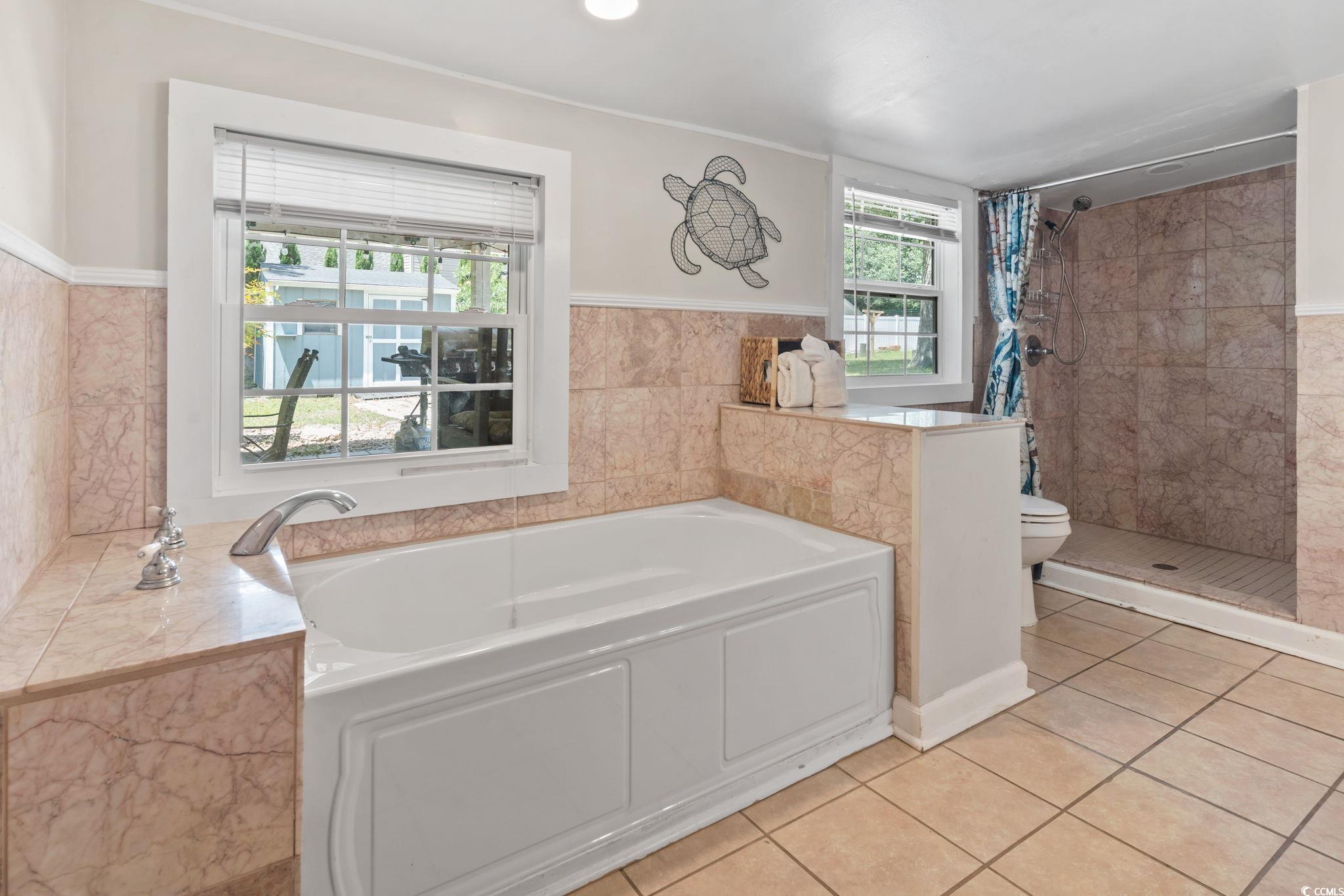 North Myrtle Beach, South Carolina, 29582, United States, 4 Bedrooms Bedrooms, ,2 BathroomsBathrooms,Residential,For Sale,1942869