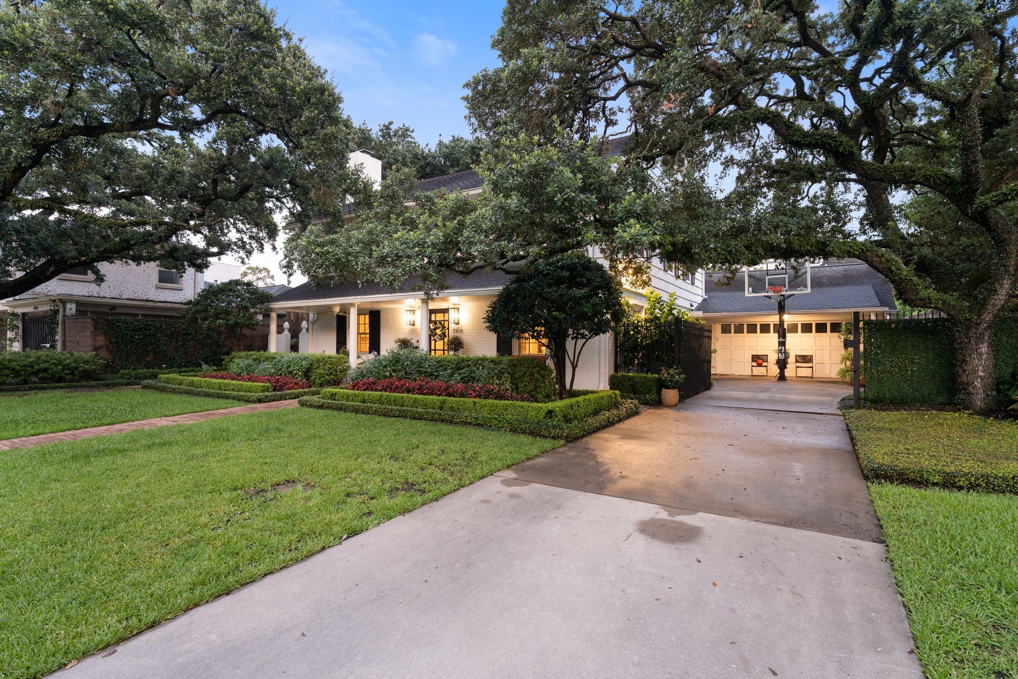  2419 Avalon Place - 物件實景