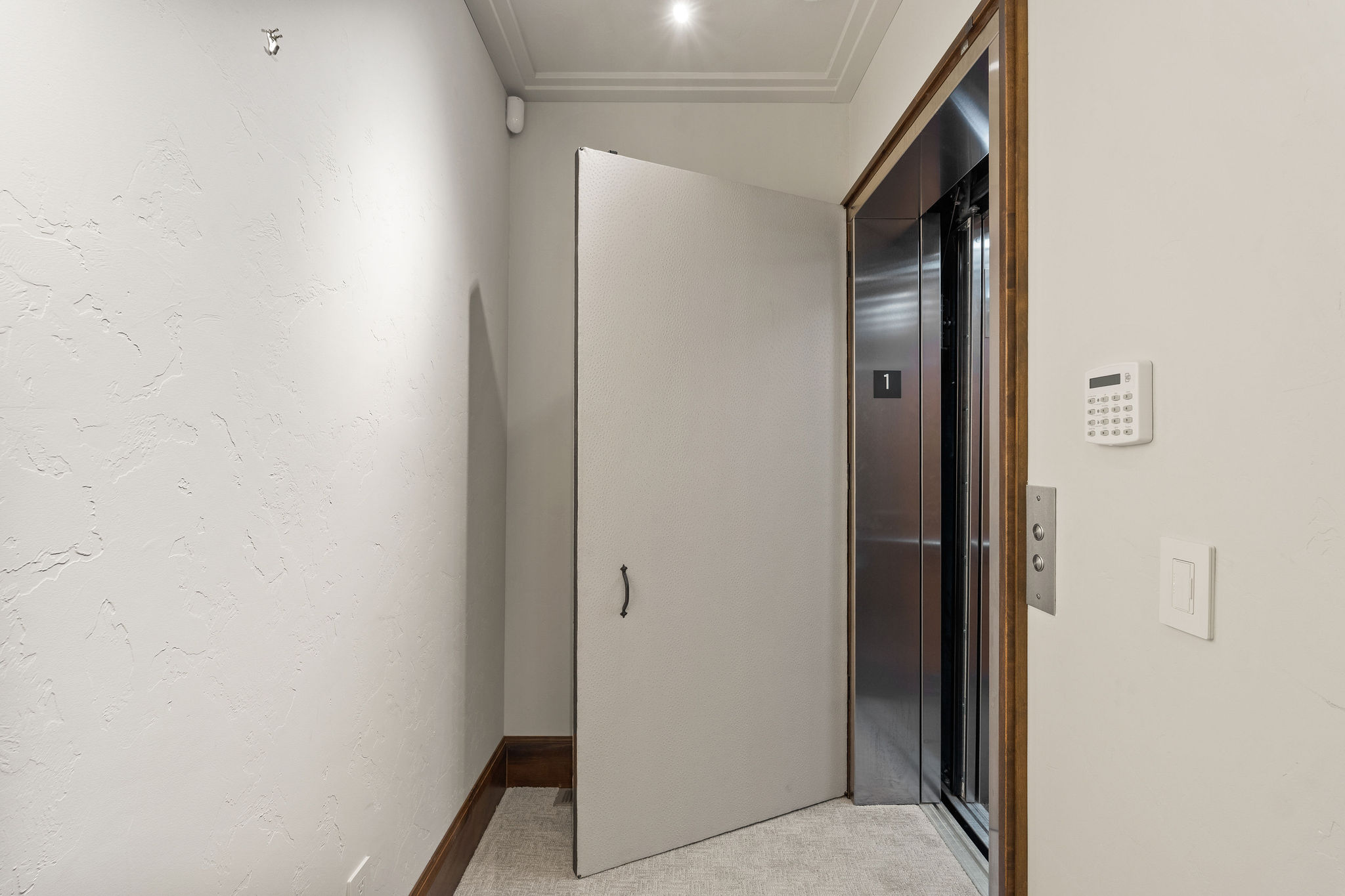  464 Electric Avenue, Unit C - 物件實景