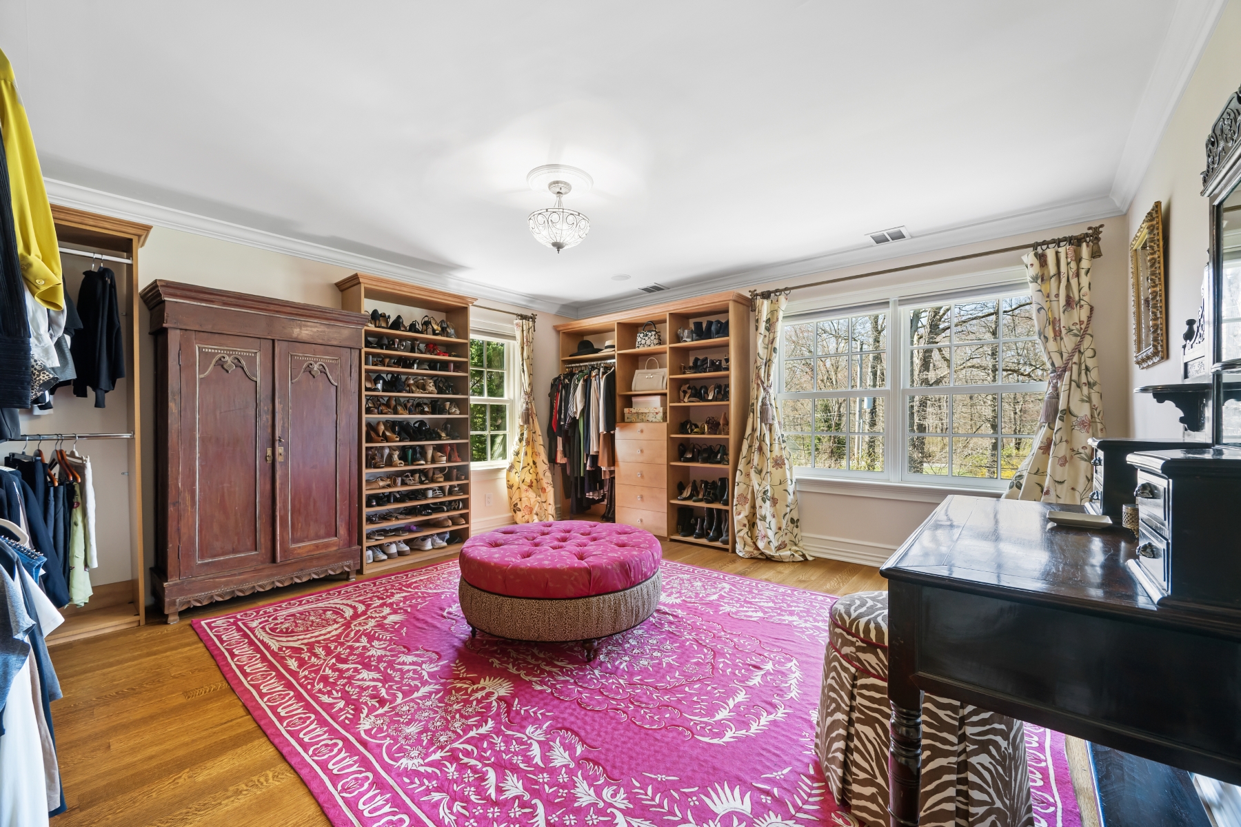  Bucks County Colonial Provides Seamless Indoor-Outdoor Living - 物件實景