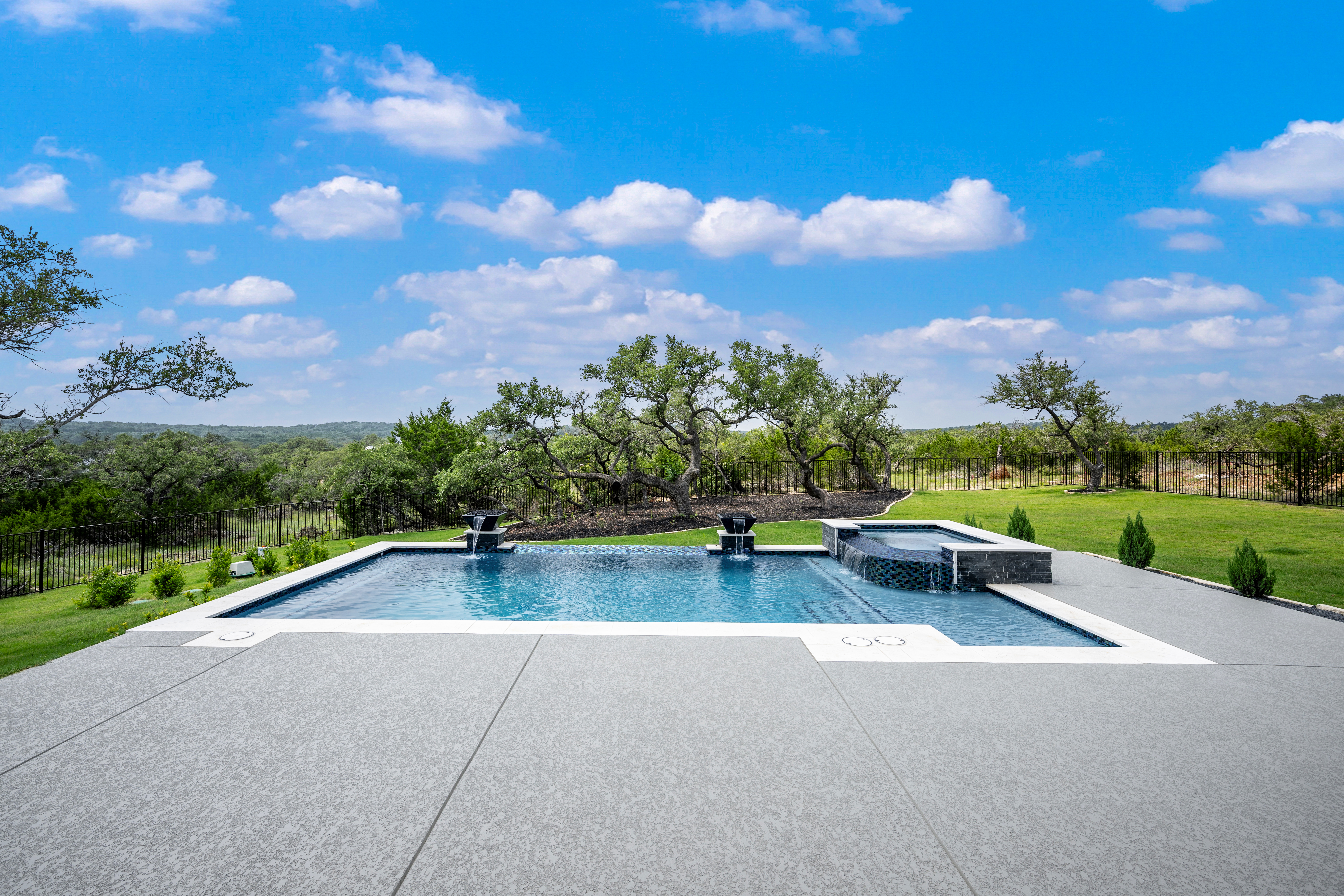  Modern Luxury on 1 Acre - 物件實景