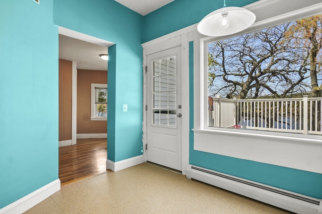 Waltham, Massachusetts, 02453, United States, 10 Bedrooms Bedrooms, ,5 BathroomsBathrooms,Residential,For Sale,1986333