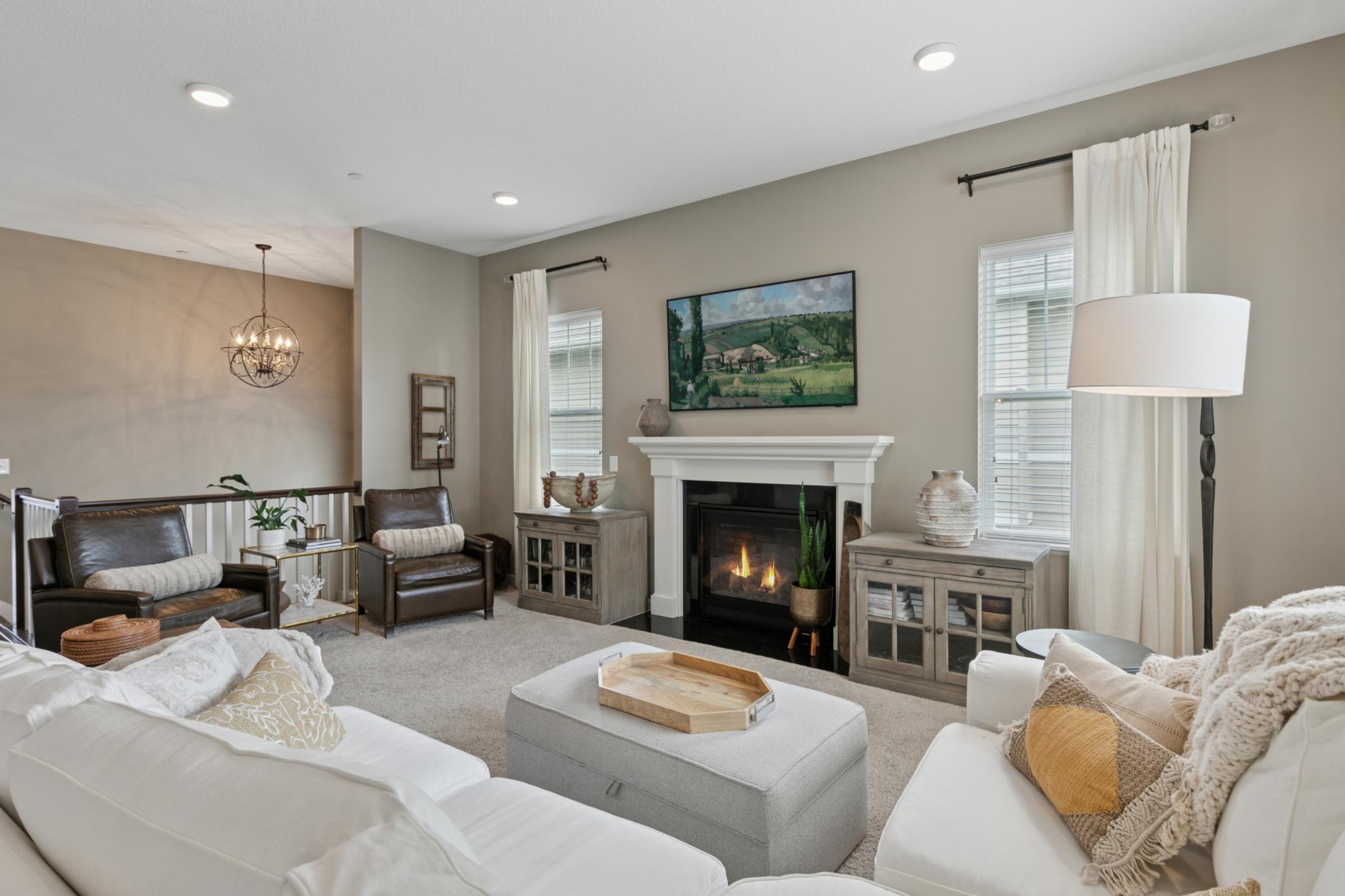 Lakeville, Minnesota, 55044, United States, 3 Bedrooms Bedrooms, ,2 BathroomsBathrooms,Residential,For Sale,1971412