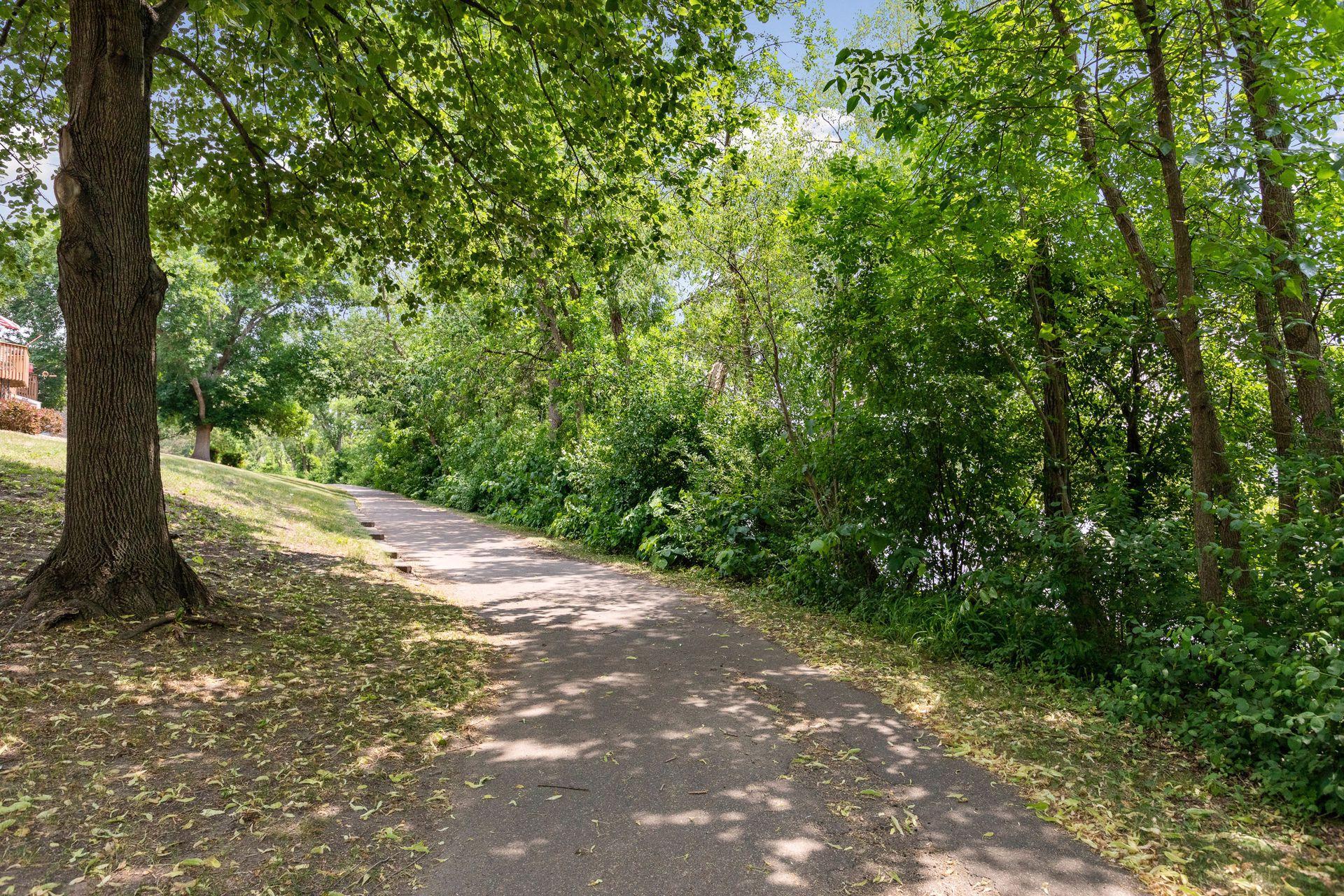 Maple Grove, Minnesota, 55311, United States, 4 Bedrooms Bedrooms, ,3 BathroomsBathrooms,Residential,For Sale,1970714