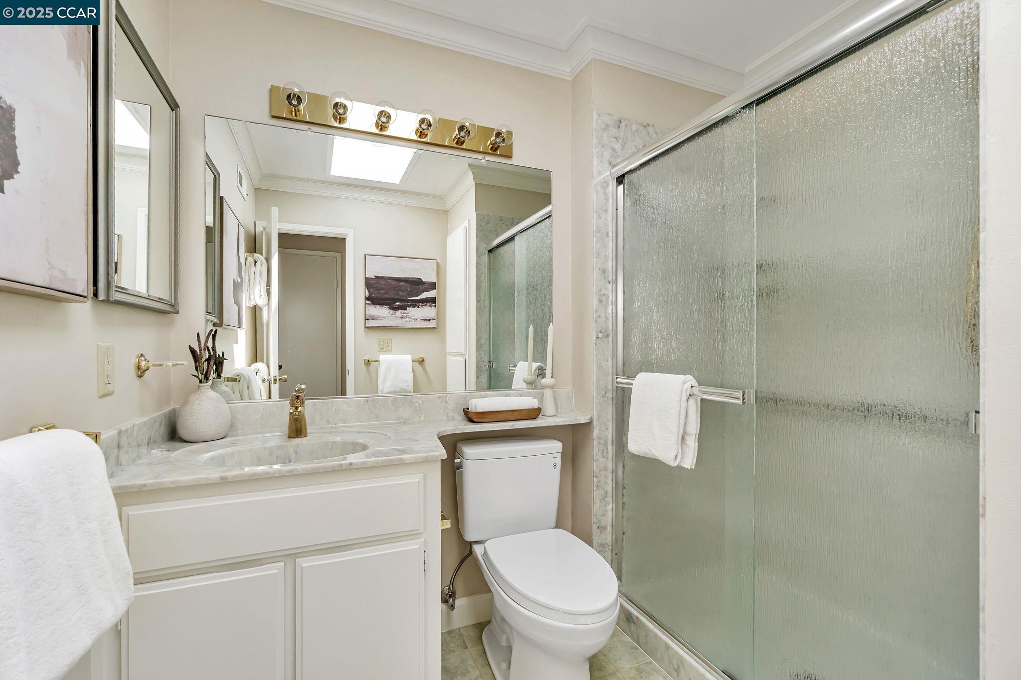 Walnut Creek, California, 94595, United States, 3 Bedrooms Bedrooms, ,2 BathroomsBathrooms,Residential,For Sale,1924398