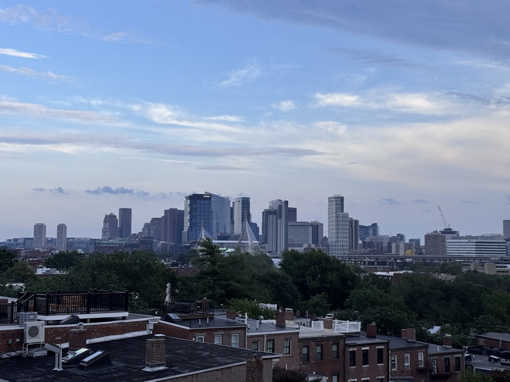 Boston, Massachusetts, 02129, United States, 3 Bedrooms Bedrooms, ,3 BathroomsBathrooms,Residential,For Sale,1883485