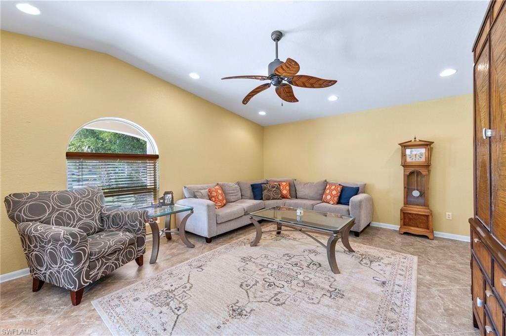 Fort Myers, Florida, 33919, United States, 3 Bedrooms Bedrooms, ,2 BathroomsBathrooms,Residential,For Sale,1754679