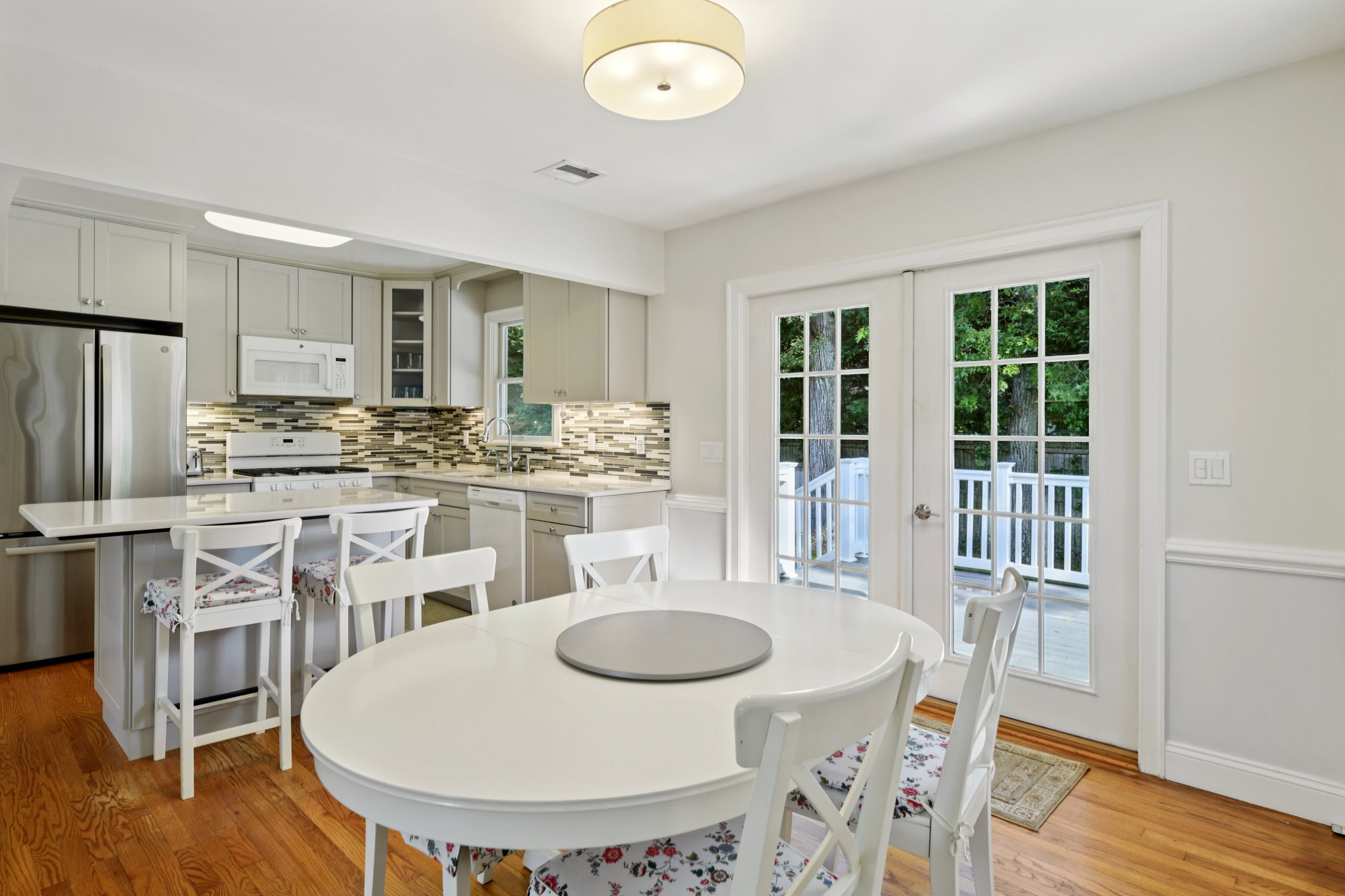Hampton Bays, New York, 11946, United States, 5 Bedrooms Bedrooms, ,4 BathroomsBathrooms,Residential,For Sale,1870201
