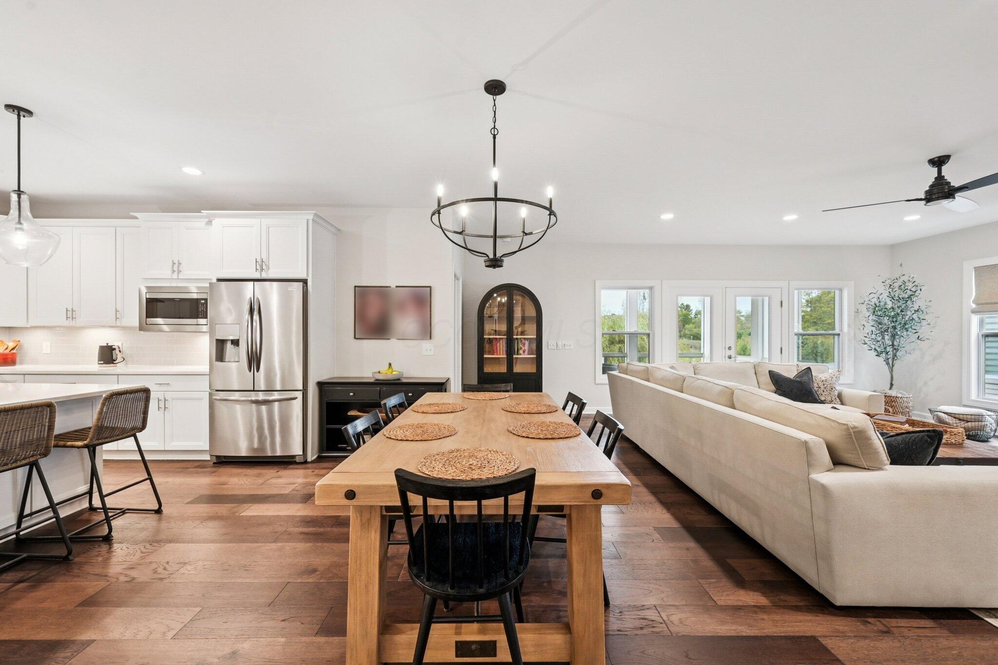 Powell, Ohio, 43065, United States, 4 Bedrooms Bedrooms, ,4 BathroomsBathrooms,Residential,For Sale,1966964