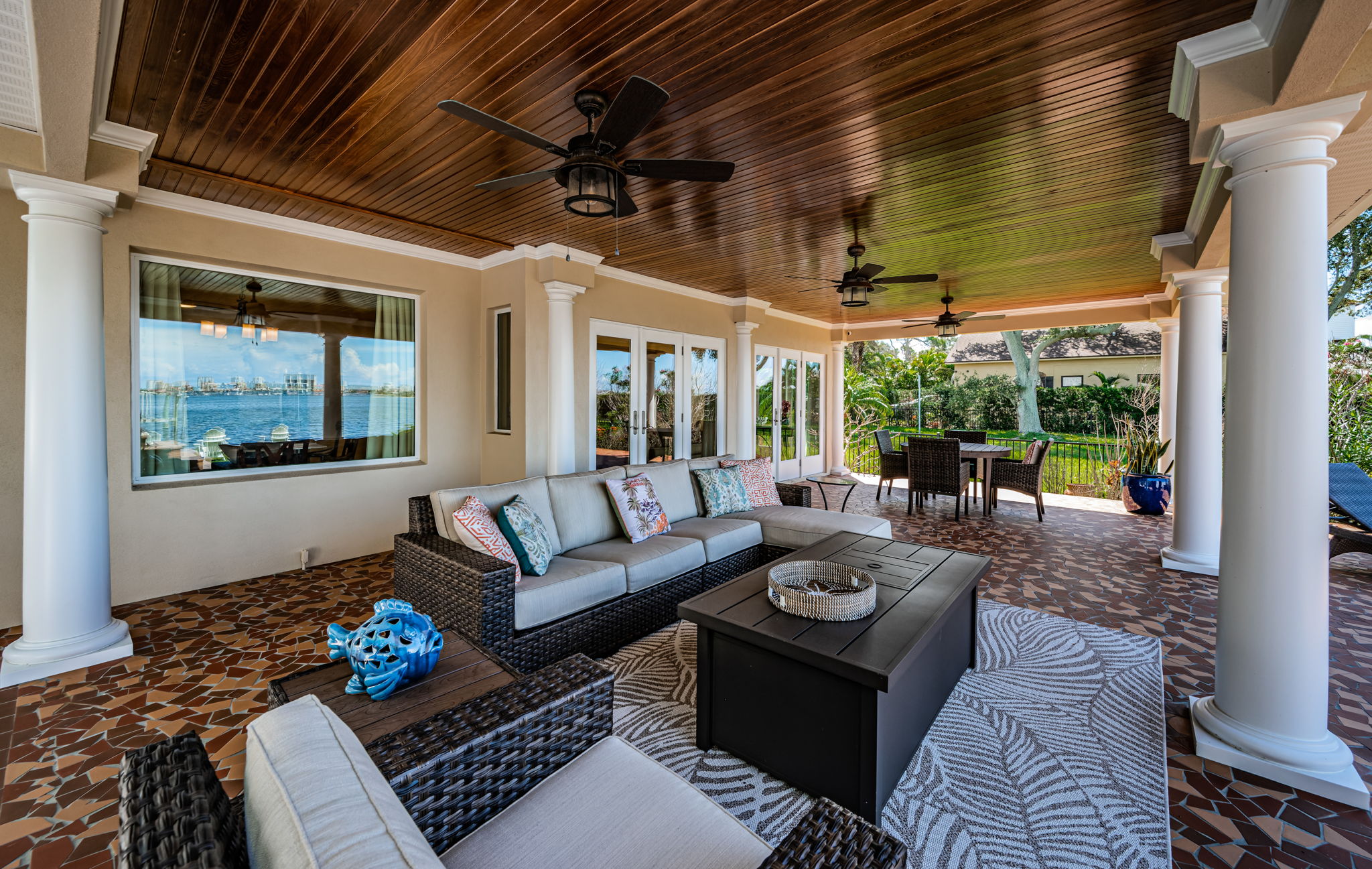 Clearwater, Florida, 33755, United States, 2 Bedrooms Bedrooms, ,2 BathroomsBathrooms,Residential,For Sale,1978253