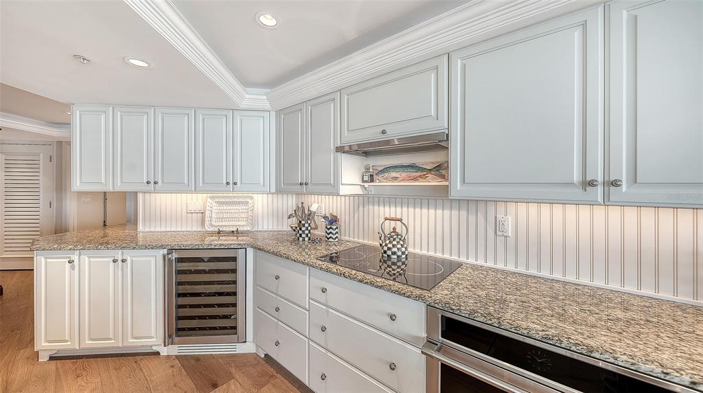 Sarasota, Florida, 34236, United States, 3 Bedrooms Bedrooms, ,3 BathroomsBathrooms,Residential,For Sale,1992113