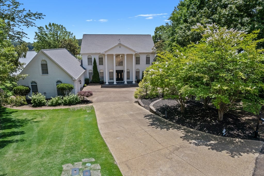 OXFORD, Mississippi, 38655, United States, 5 Bedrooms Bedrooms, ,6 BathroomsBathrooms,Residential,For Sale,1858310