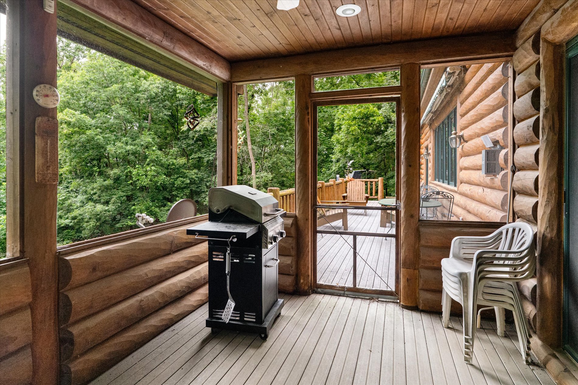 Ferryville, Wisconsin, 54628, United States, 3 Bedrooms Bedrooms, ,3 BathroomsBathrooms,Residential,For Sale,1904221