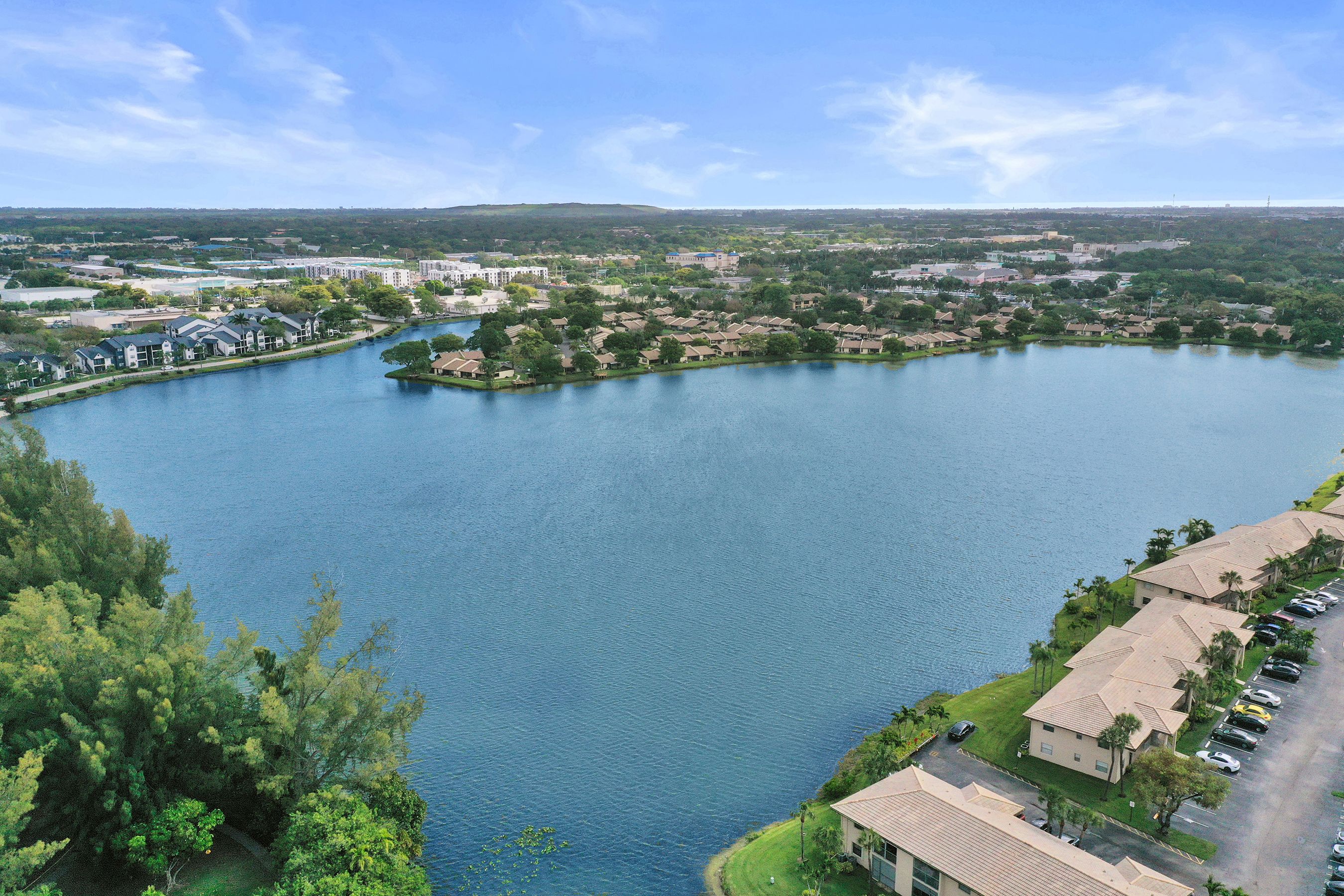  5531 Lakeside Drive, Margate, FL, 33063 - 物件實景