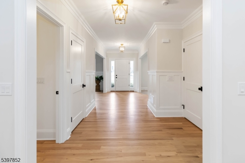 Chatham Twp., New Jersey, 07928, United States, 7 Bedrooms Bedrooms, ,8 BathroomsBathrooms,Residential,For Sale,1995947