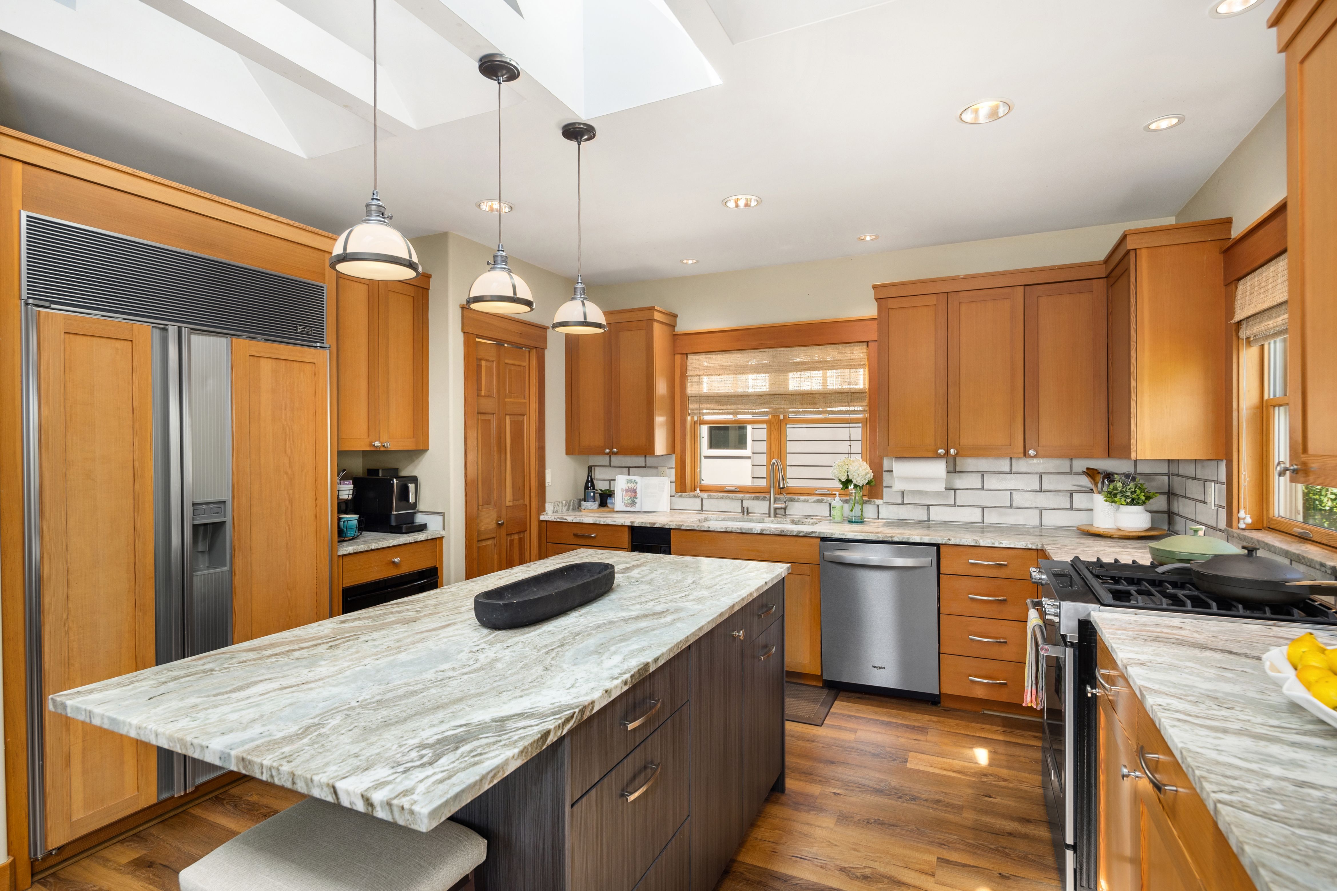  421 2nd St W, Kirkland, WA 98033 - 物件實景