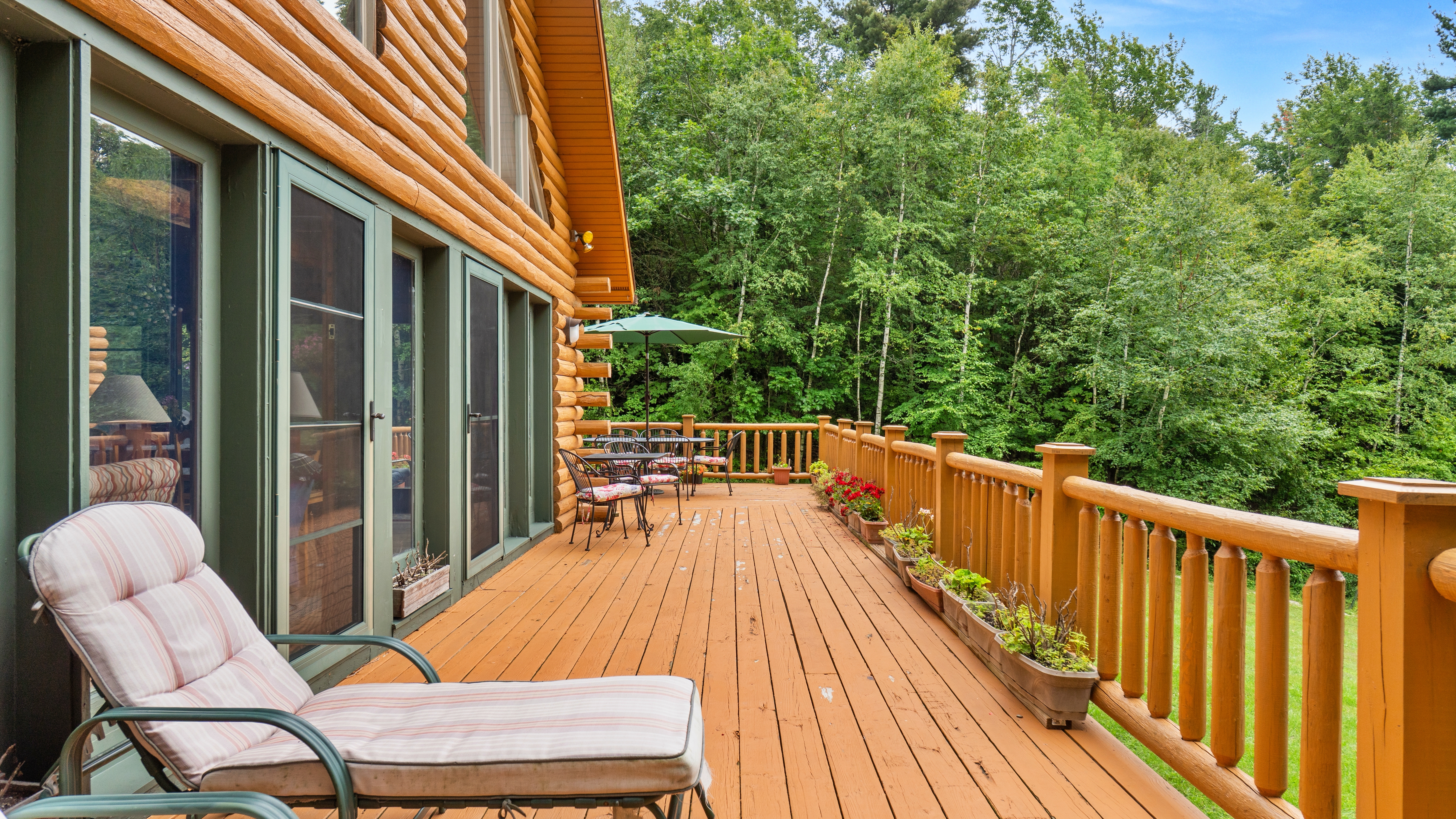  10-Acre Log Contemporary Near Jacob