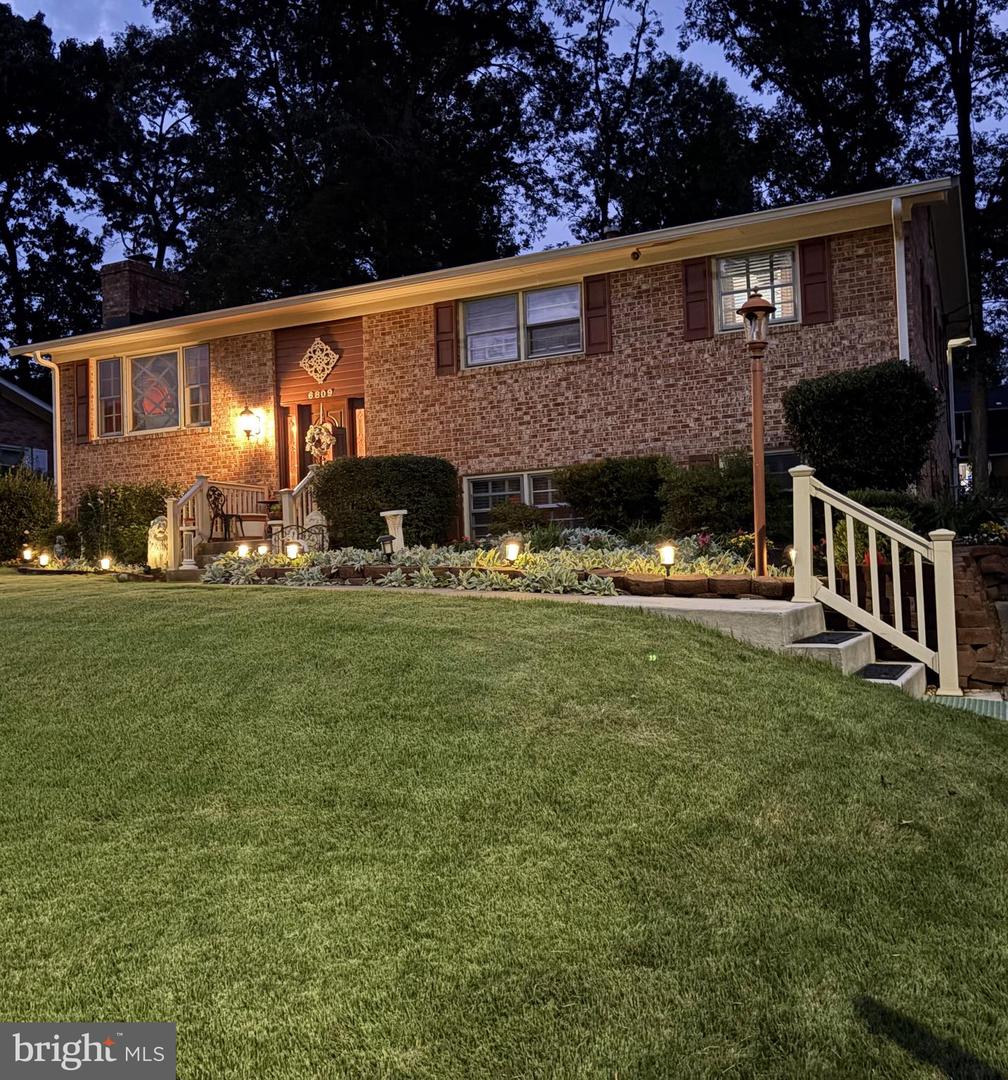 Glenn Dale, Maryland, 20769, United States, 6 Bedrooms Bedrooms, ,3 BathroomsBathrooms,Residential,For Sale,1932294