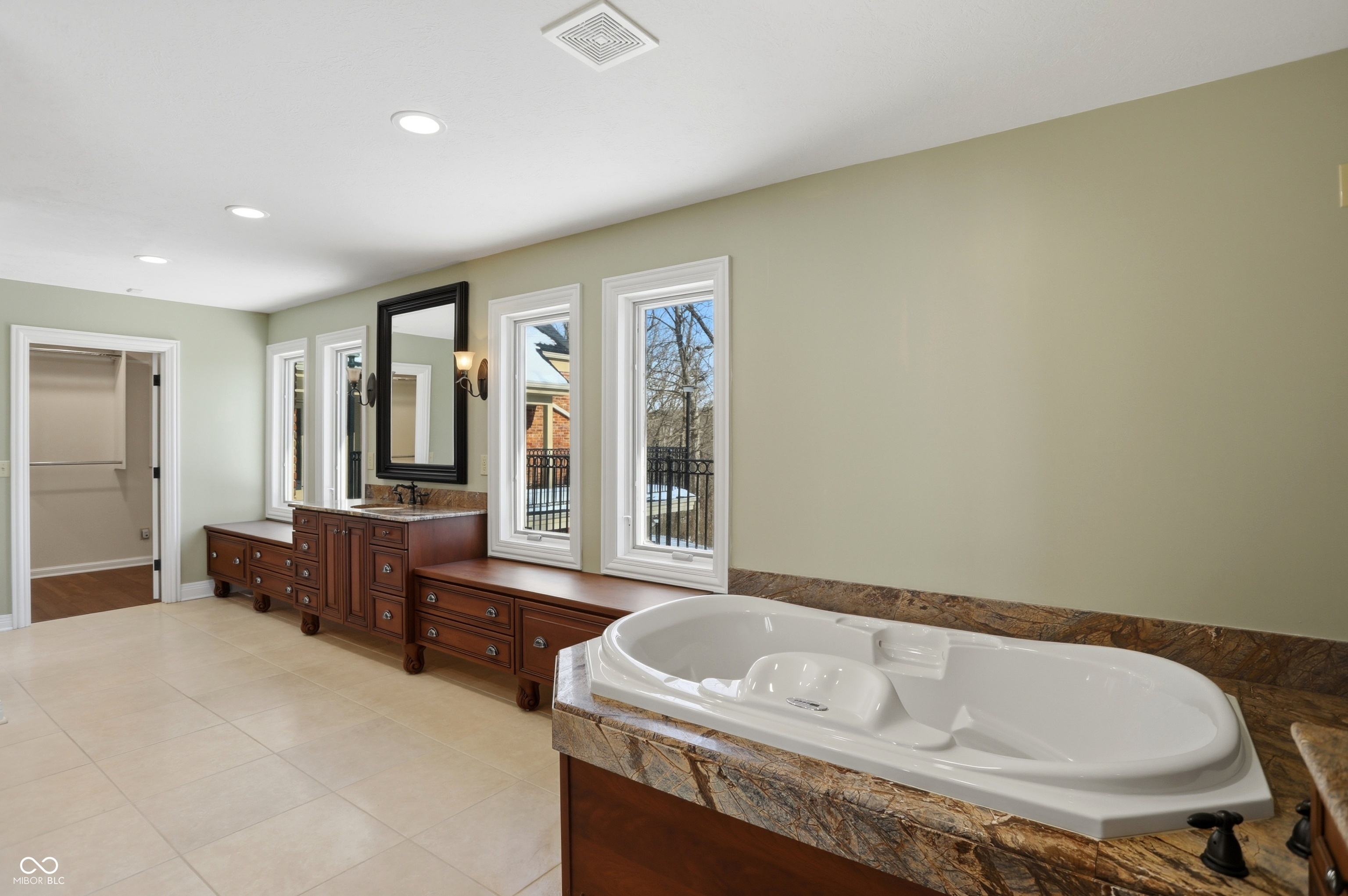 Indianapolis, Indiana, 46256, United States, 6 Bedrooms Bedrooms, ,10 BathroomsBathrooms,Residential,For Sale,2016946