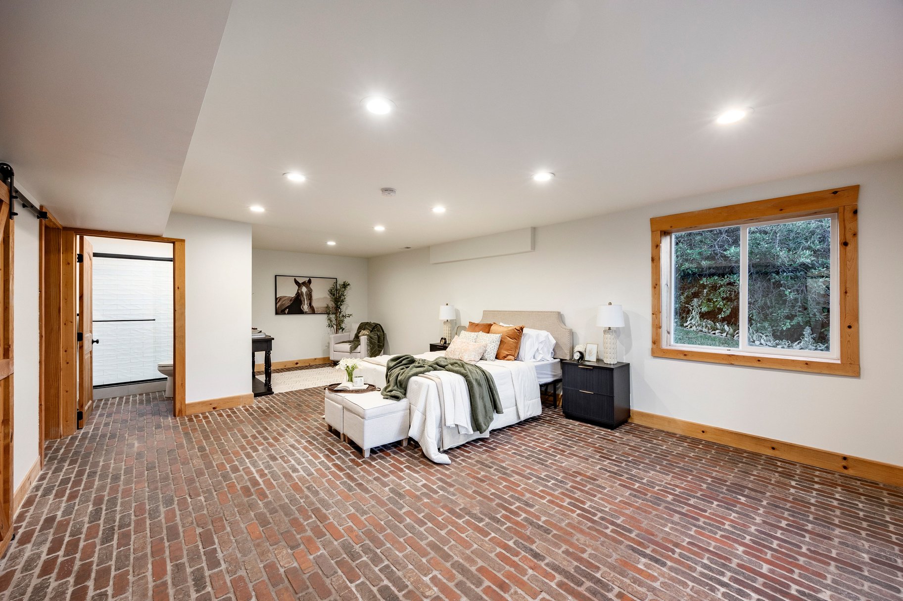  Refined Mountain Home on 1.27 Acres Near Snowbasin - 物件實景