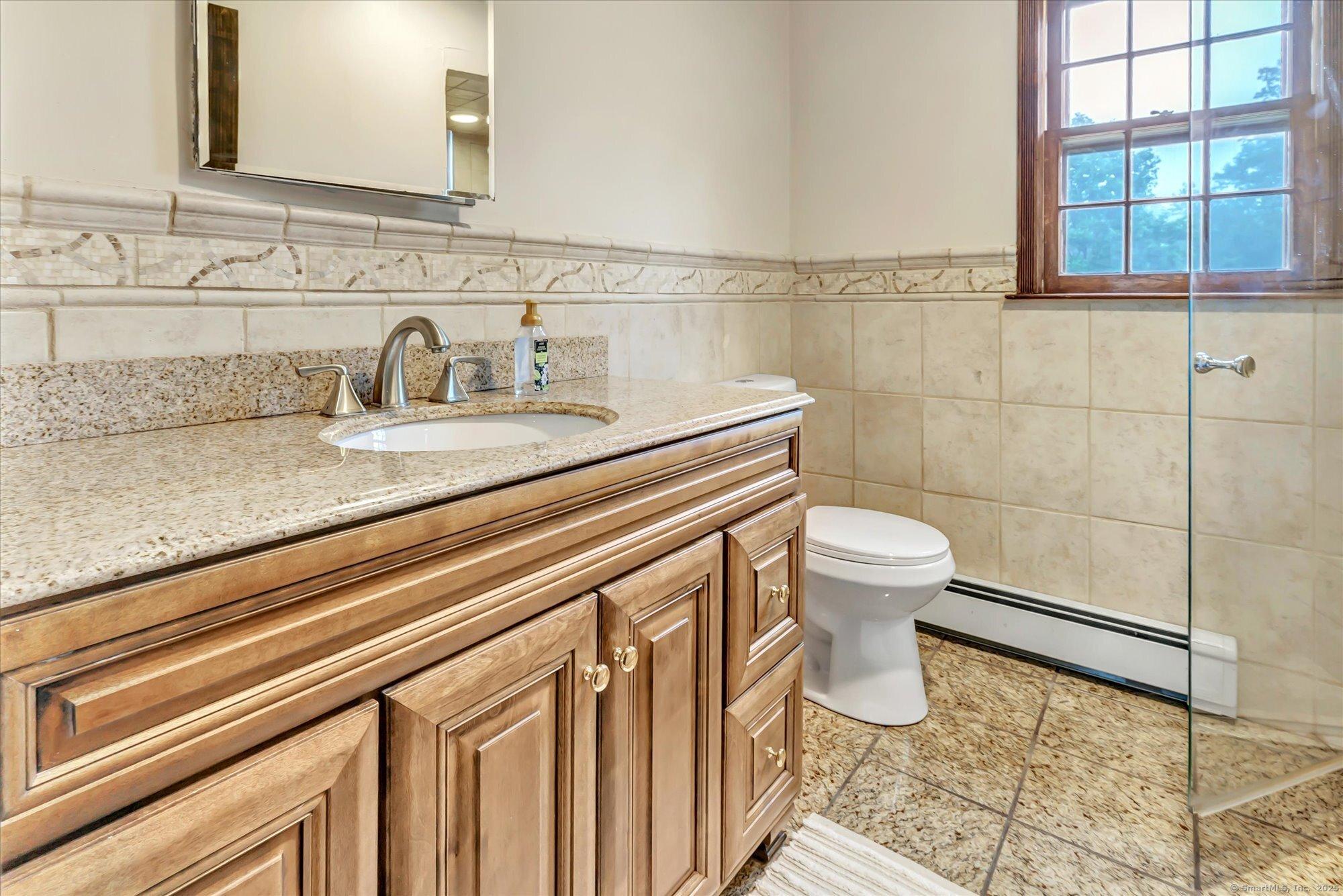 Monroe, Connecticut, 06468, United States, 3 Bedrooms Bedrooms, ,3 BathroomsBathrooms,Residential,For Sale,1872282