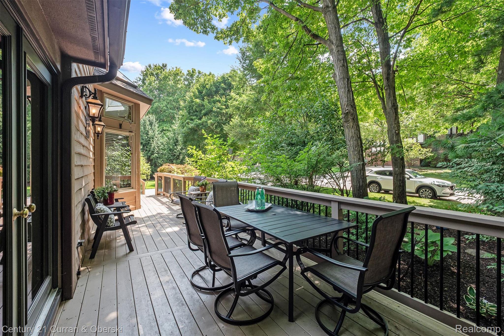 Northville, Michigan, 48167, United States, 4 Bedrooms Bedrooms, ,4 BathroomsBathrooms,Residential,For Sale,1923086