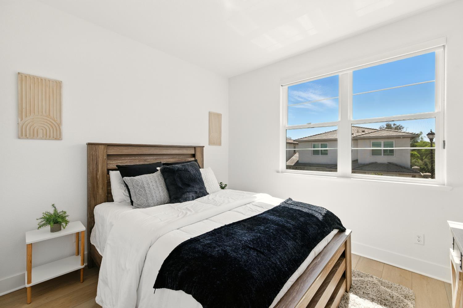 Granite Bay, California, 95746, United States, 4 Bedrooms Bedrooms, ,3 BathroomsBathrooms,Residential,For Sale,1875831