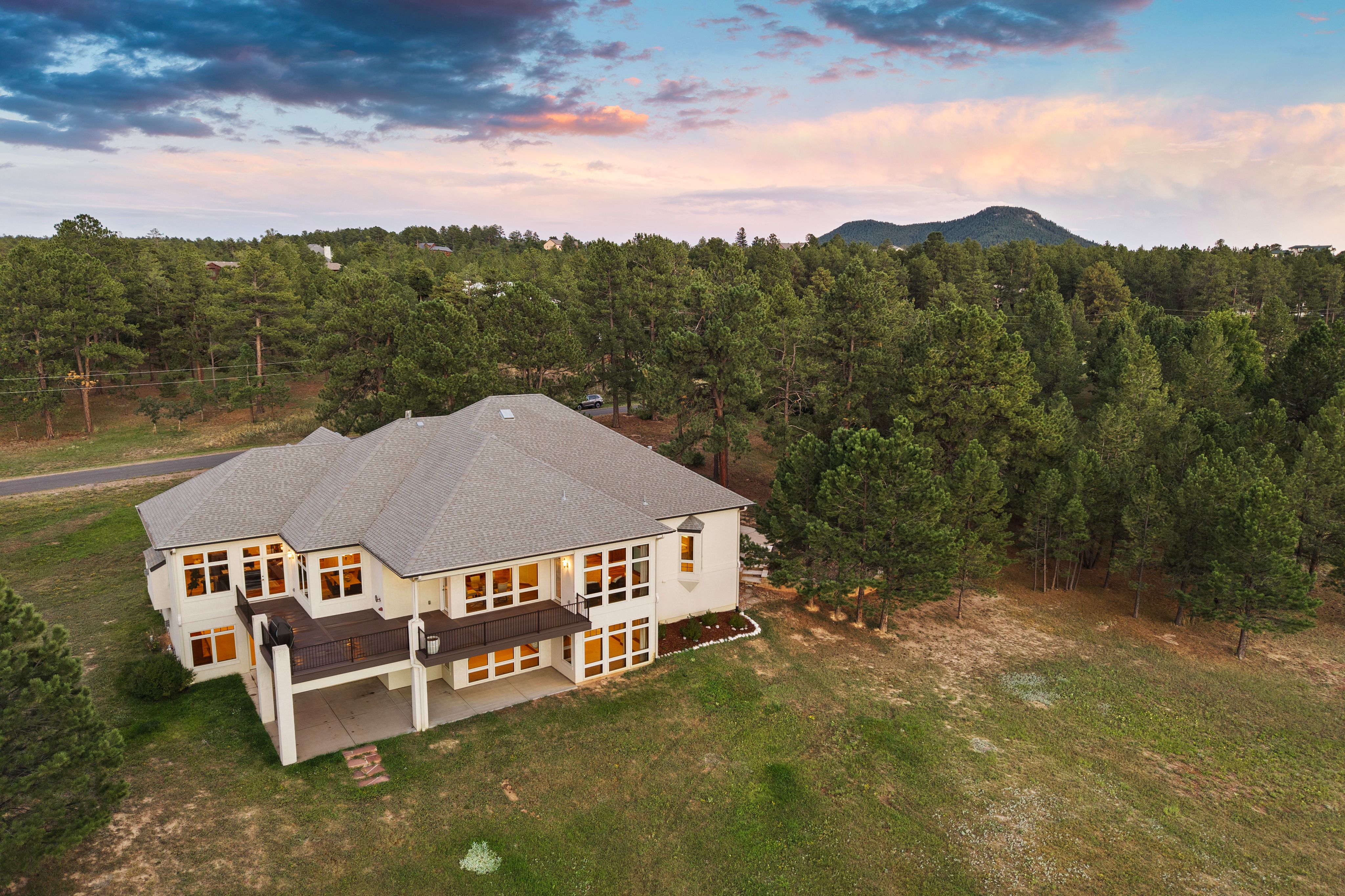  Set on over 4 acres in Perry Park East - 物件實景