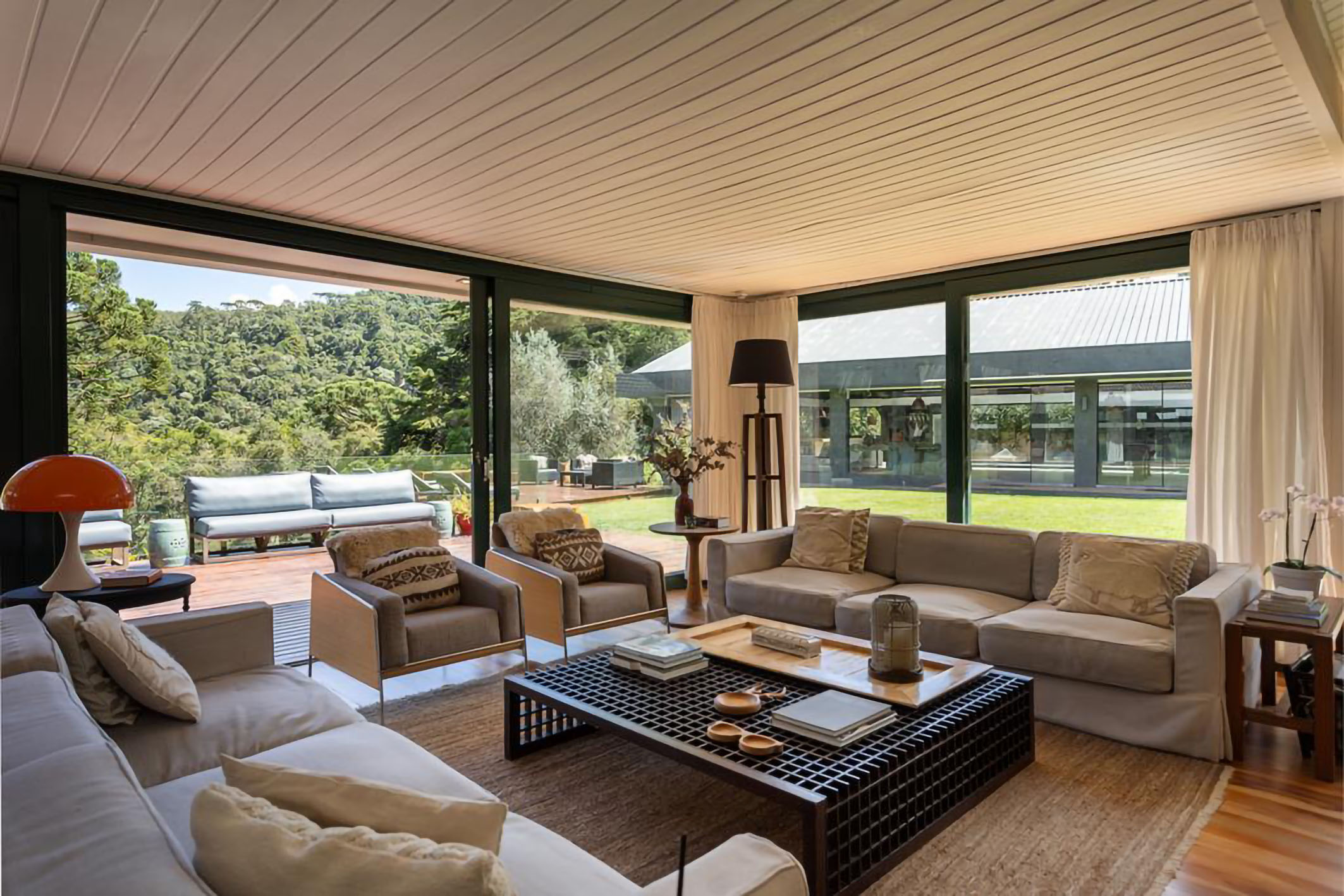  House with eight suites and private leisure facilities in Campos do Jordão - 物件實景