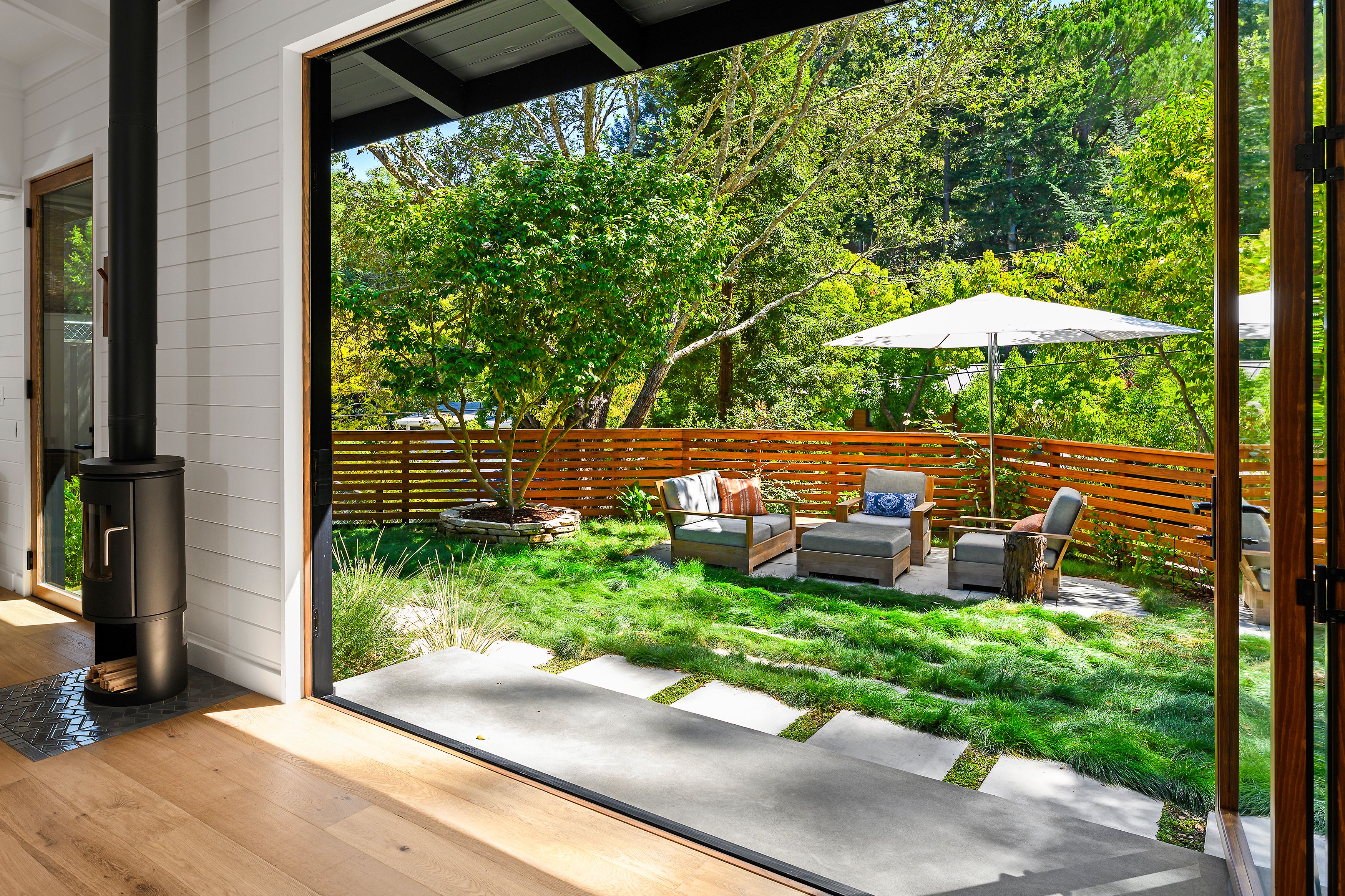  Showstopper Home in Murray Park - 物件實景