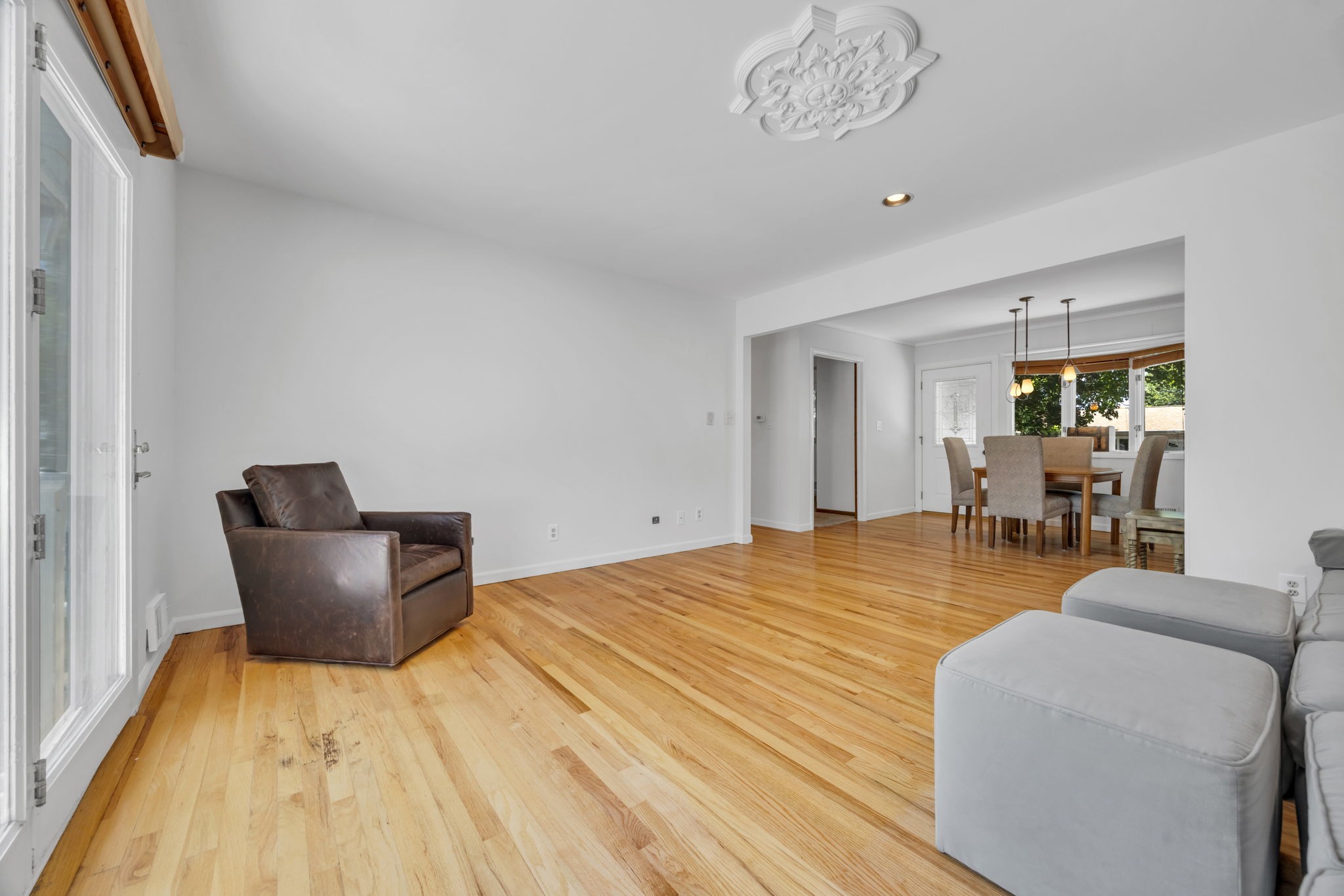  Highly Desirable Madison Park - 32 Bucknell Road, Parlin - 物件實景