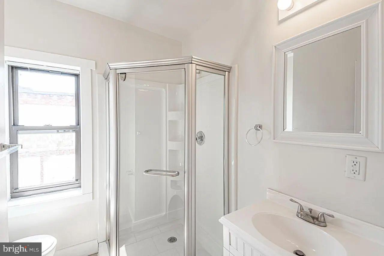 Philadelphia, Pennsylvania, 19121, United States, ,Residential,For Sale,1987835