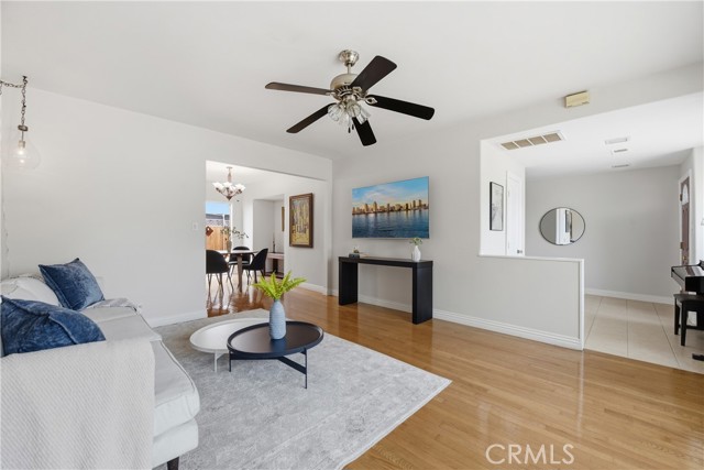 San Diego, California, 92104, United States, 3 Bedrooms Bedrooms, ,4 BathroomsBathrooms,Residential,For Sale,2033583
